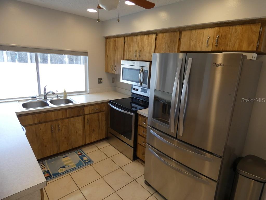 Image 2 of 34 For 8811 Shoemaker Lane