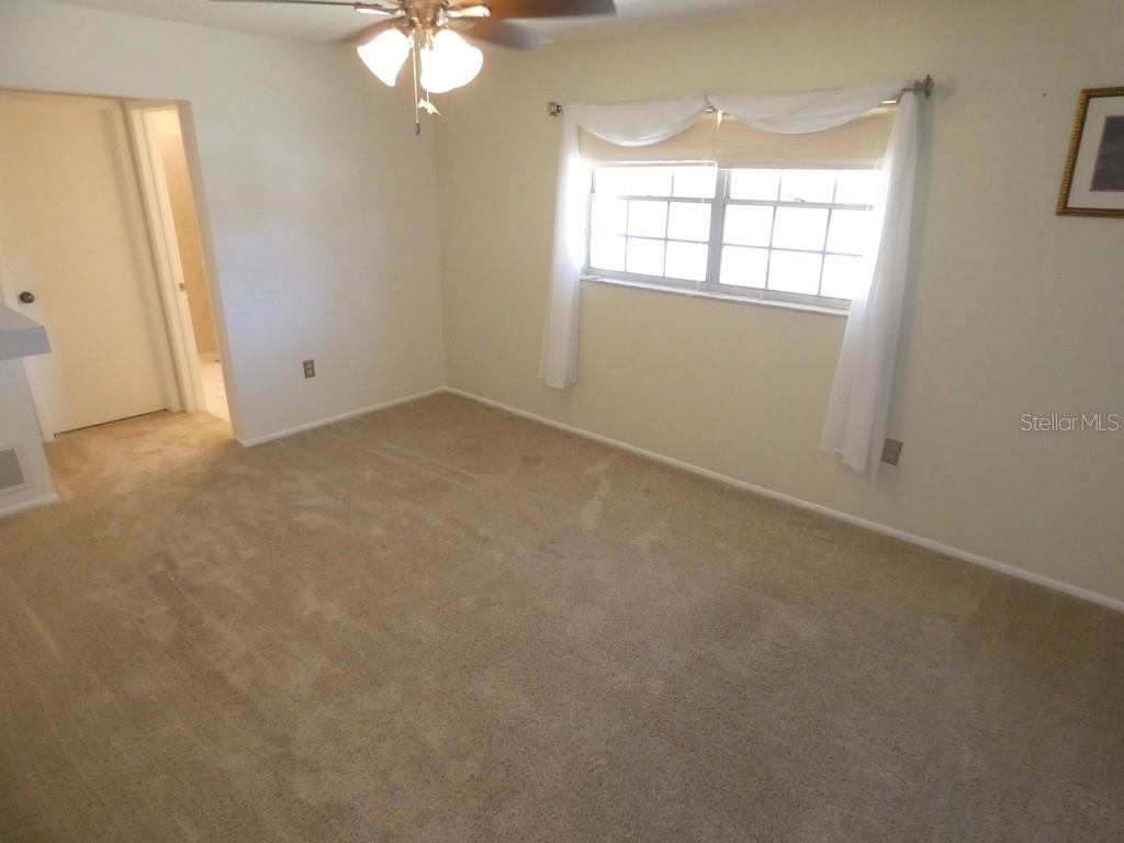 Image 29 of 34 For 8811 Shoemaker Lane