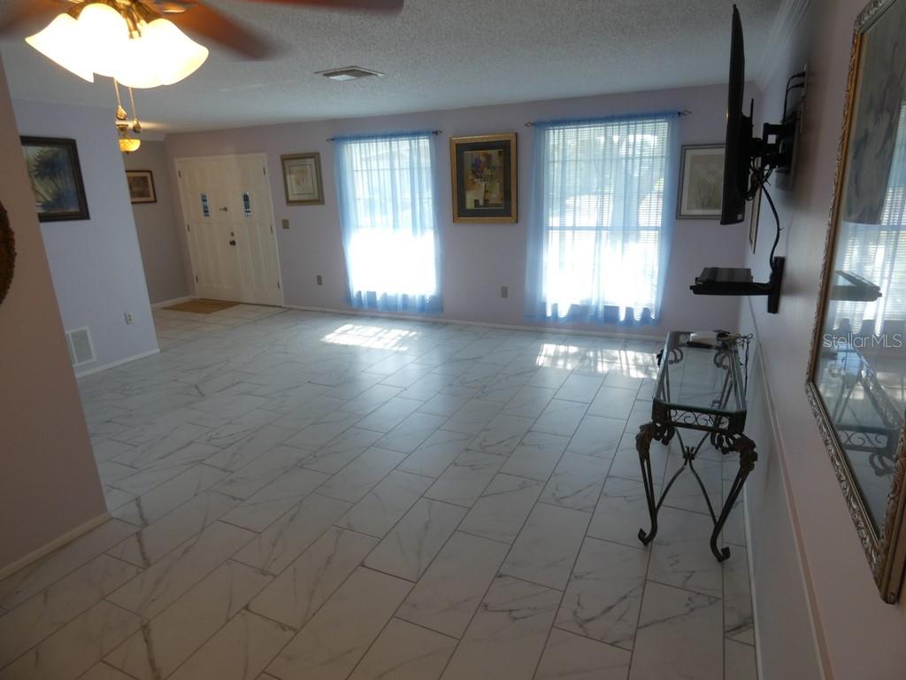 Image 30 of 34 For 8811 Shoemaker Lane