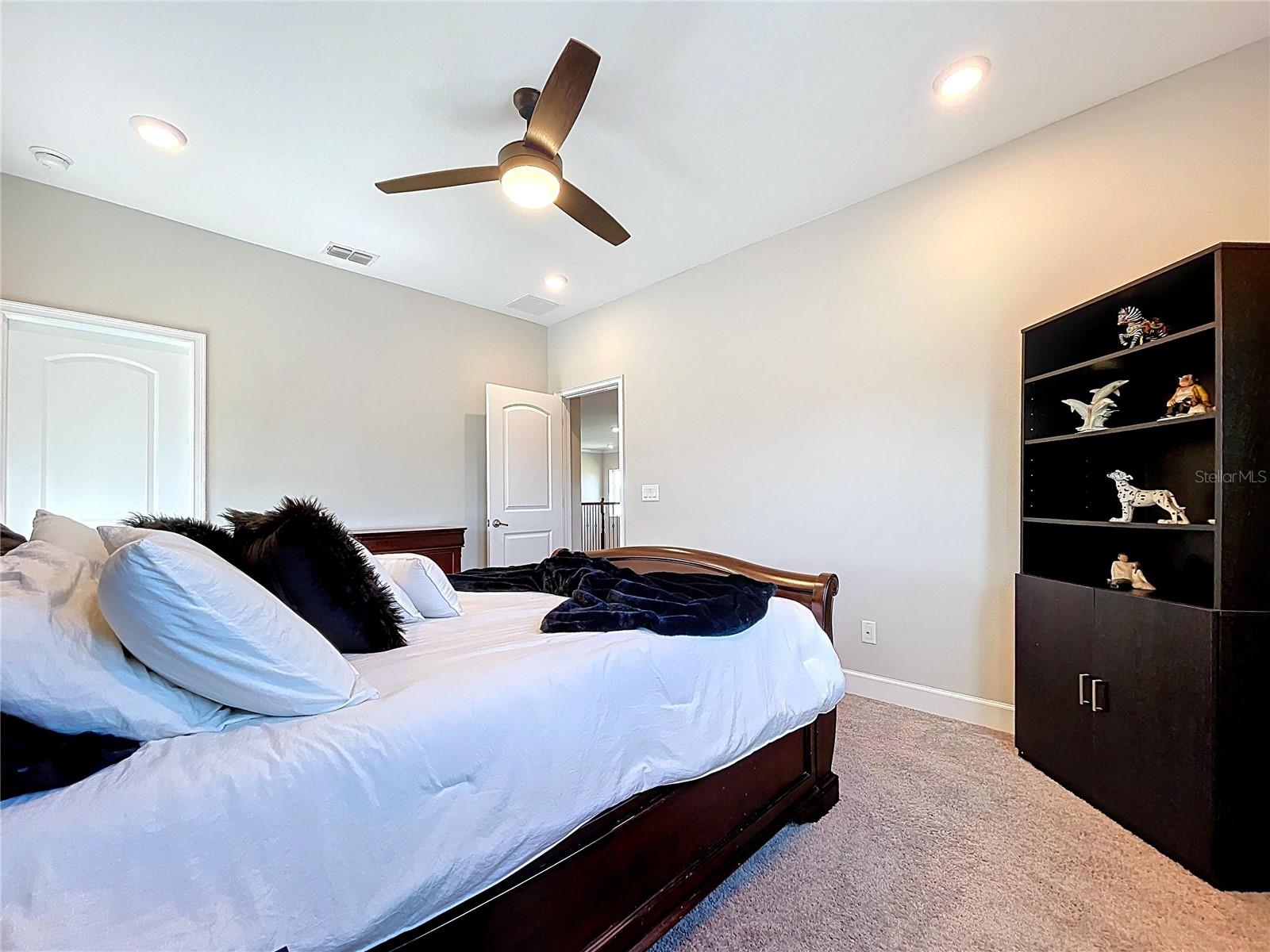 Image 66 of 96 For 747 Cajeput Loop