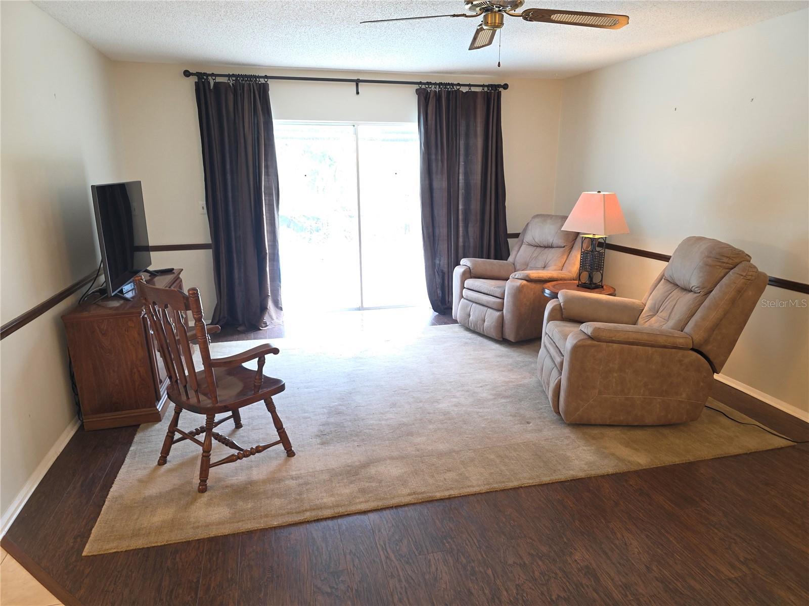 Image 9 of 34 For 12912 Willoughby Lane