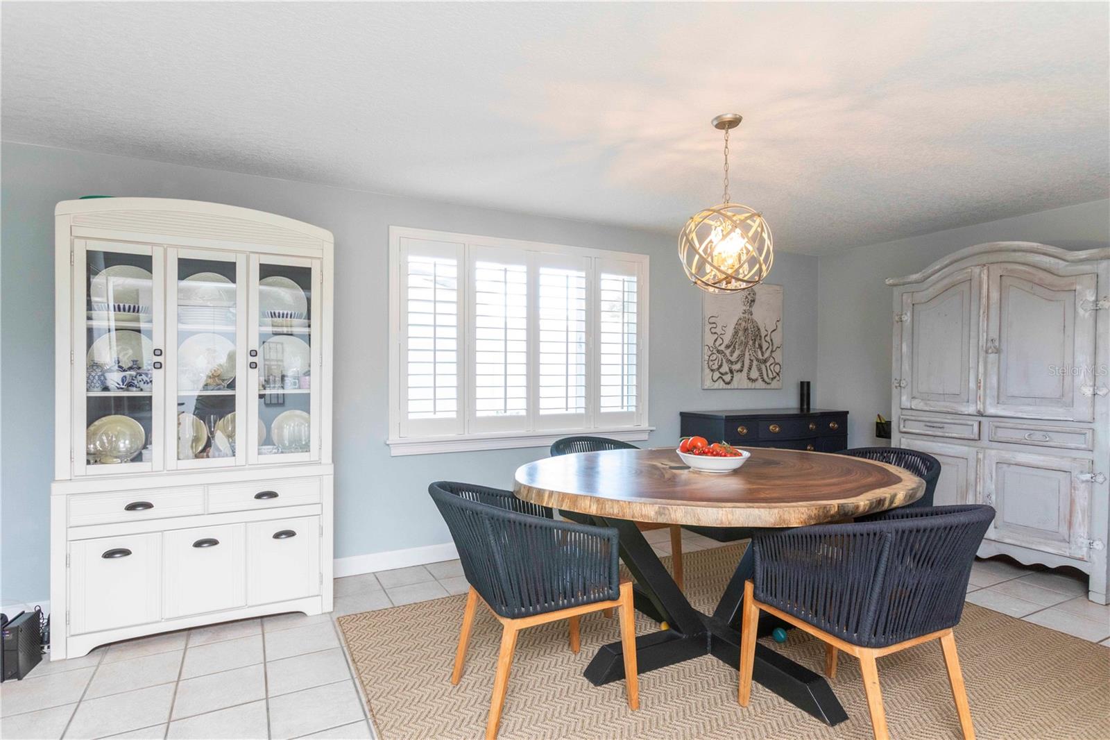 Image 19 of 36 For 6324 Patella Ave.