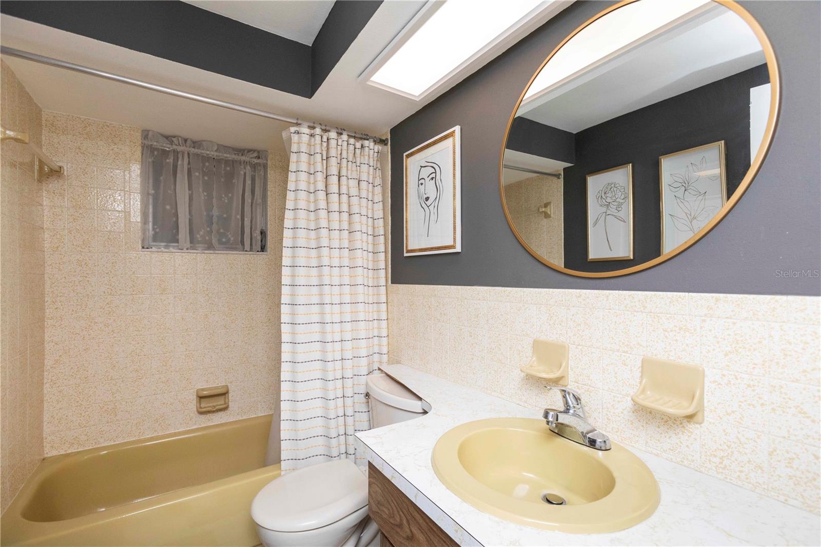 Image 22 of 36 For 6324 Patella Ave.