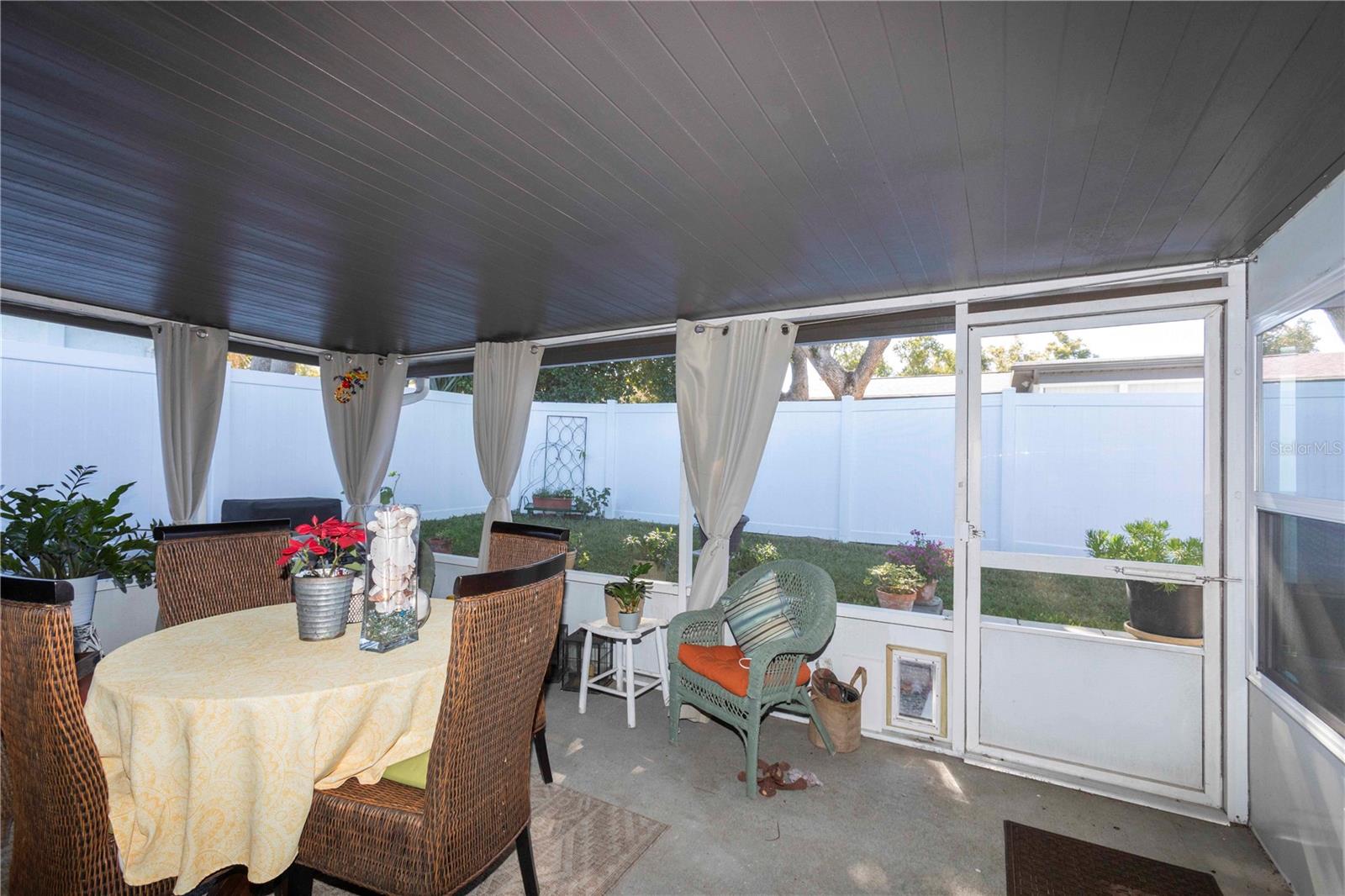 Image 29 of 36 For 6324 Patella Ave.