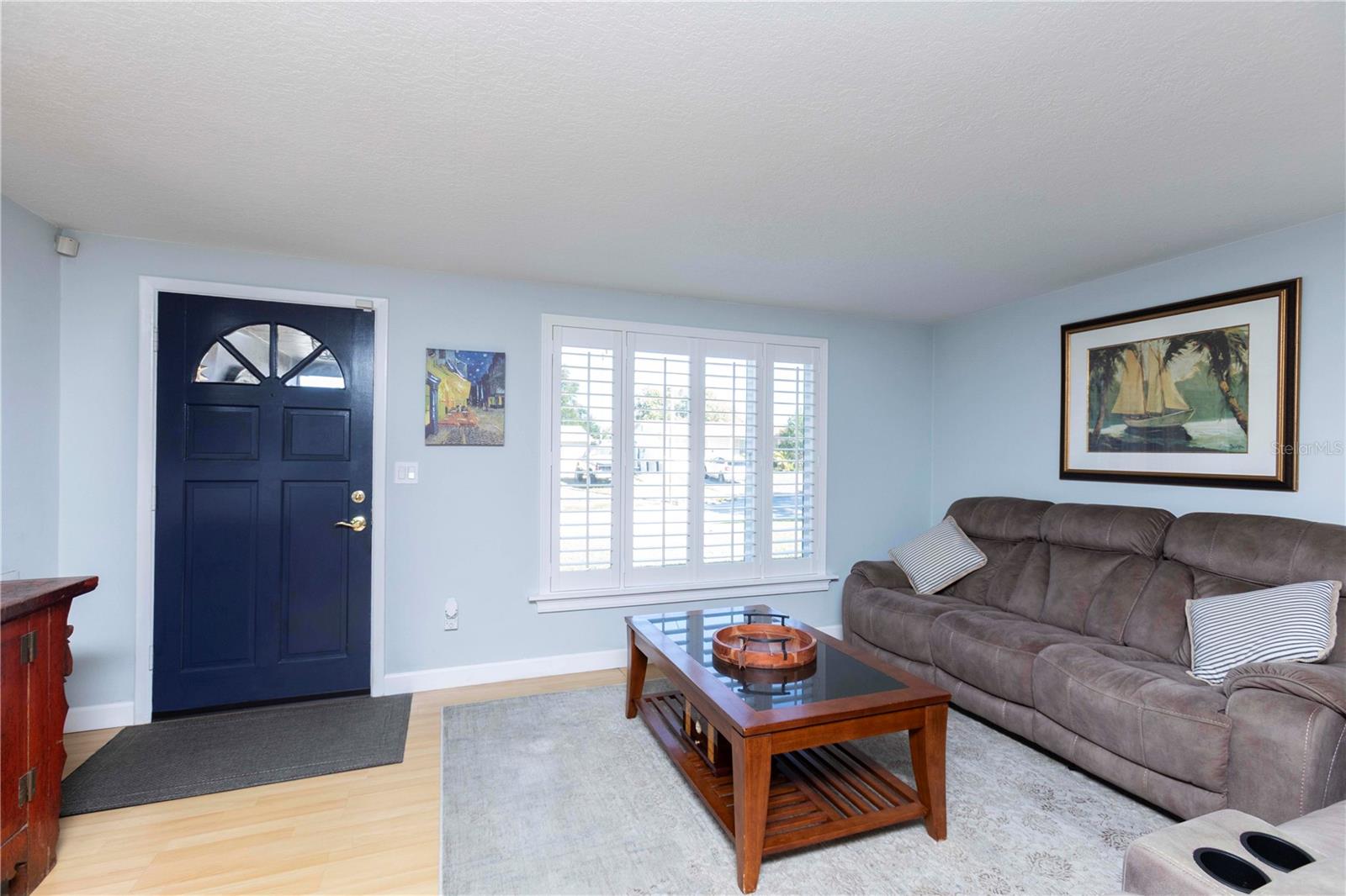 Image 5 of 36 For 6324 Patella Ave.