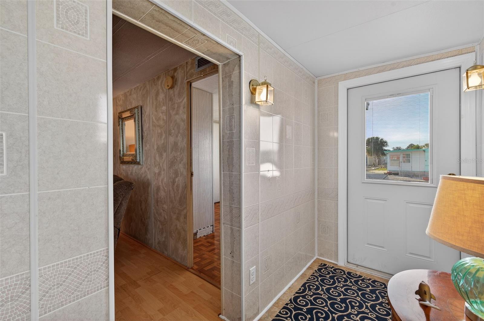 Image 9 of 62 For 12110 Bonanza Drive