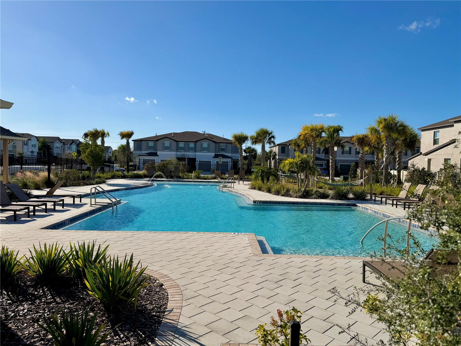 Image 33 of 35 For 8217 Crescent Oaks Drive