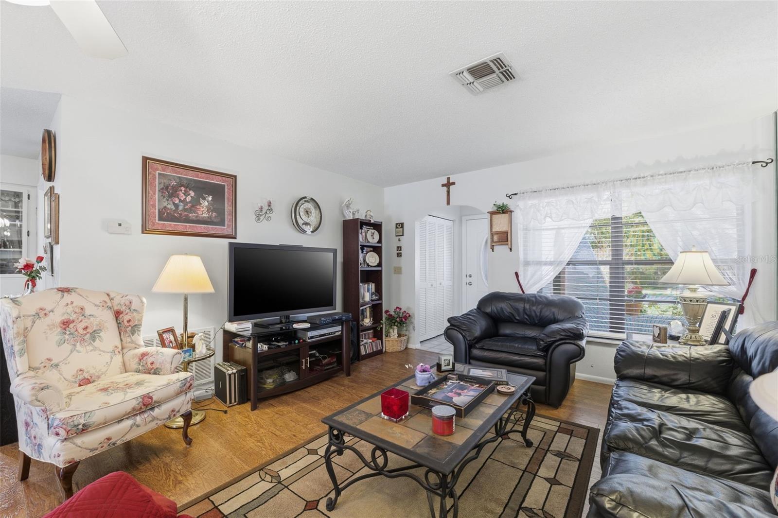 Image 10 of 54 For 8164 Pagoda Drive