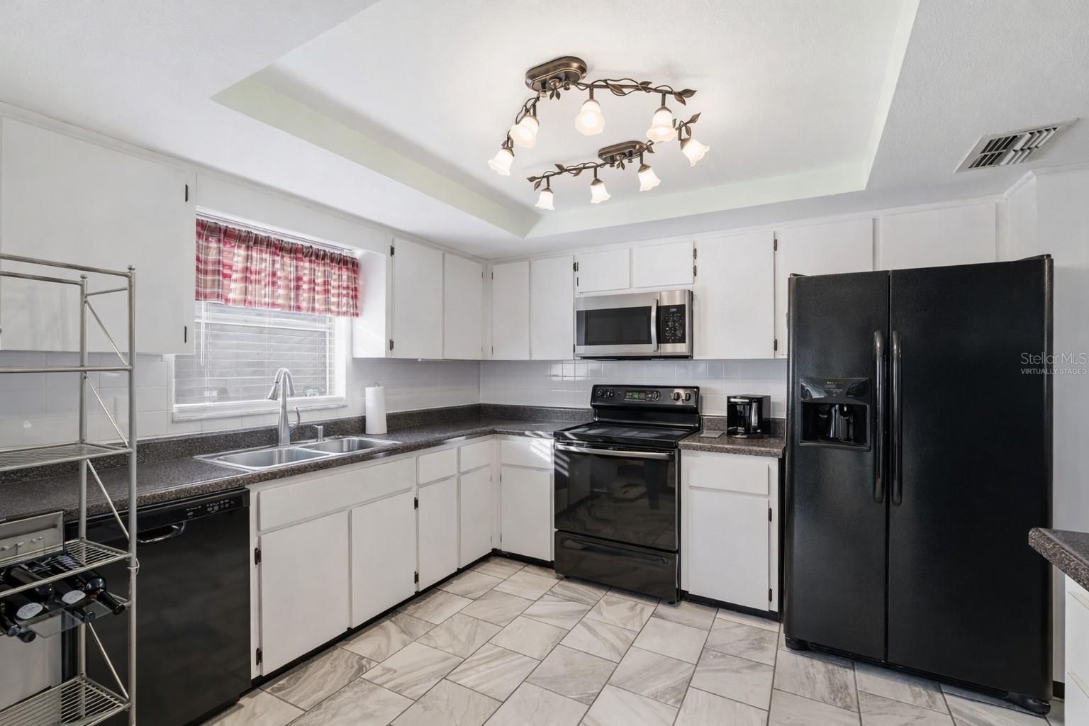 Image 19 of 54 For 8164 Pagoda Drive