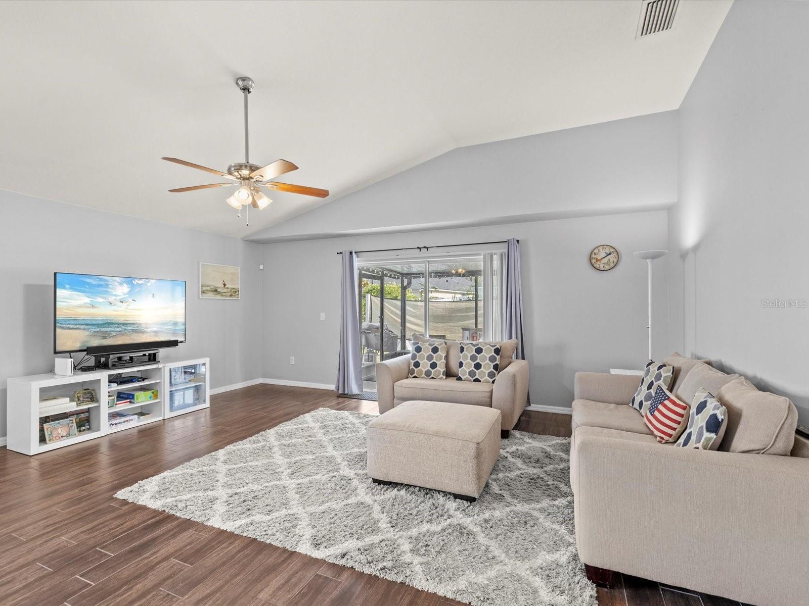 Image 31 of 54 For 13328 Old Florida Circle