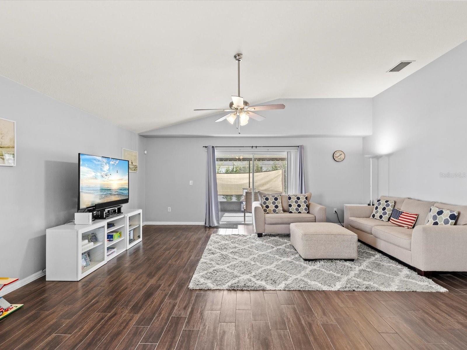 Image 32 of 54 For 13328 Old Florida Circle