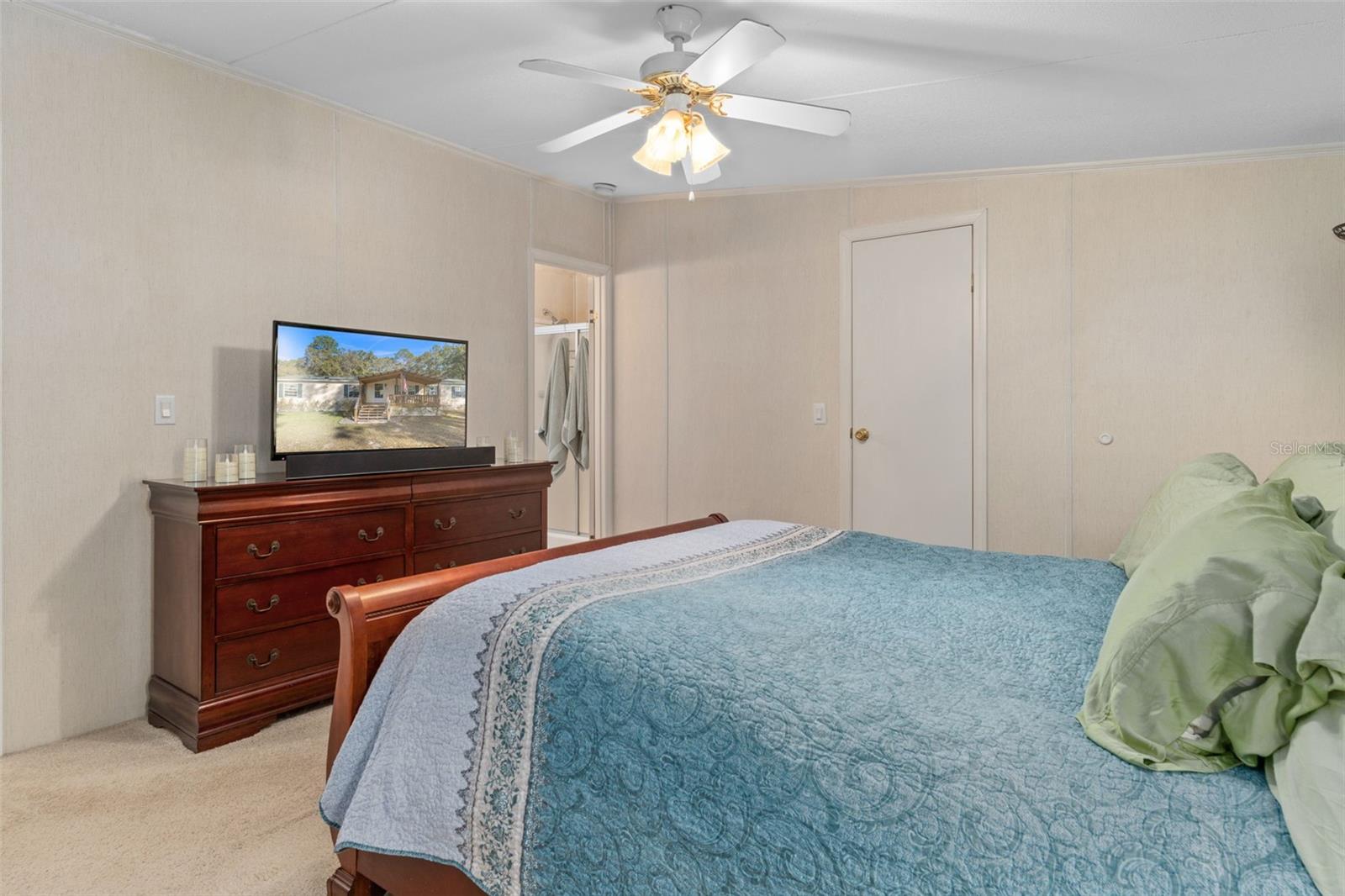 Image 16 of 45 For 10875 155th Street