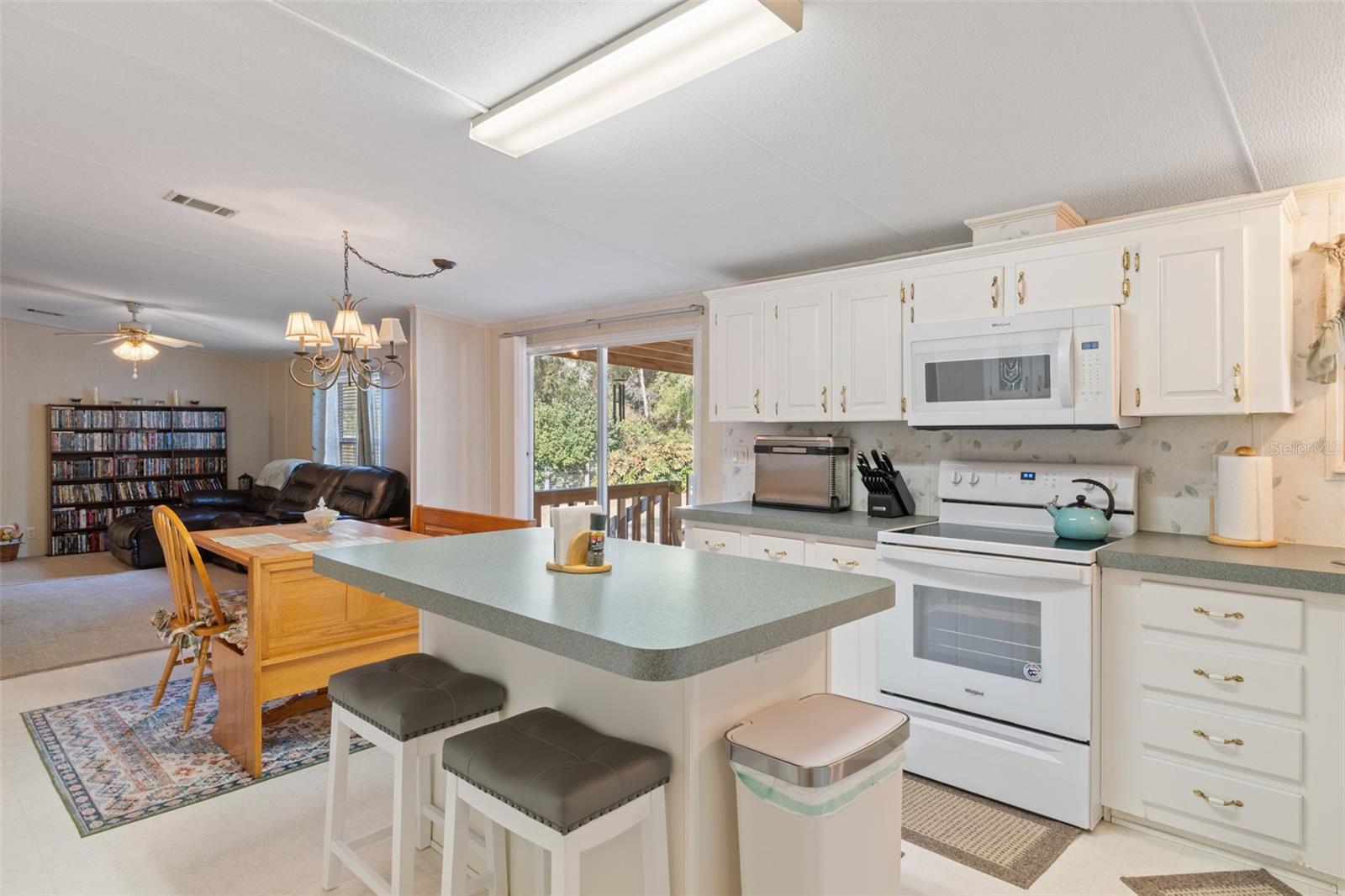 Image 21 of 45 For 10875 155th Street