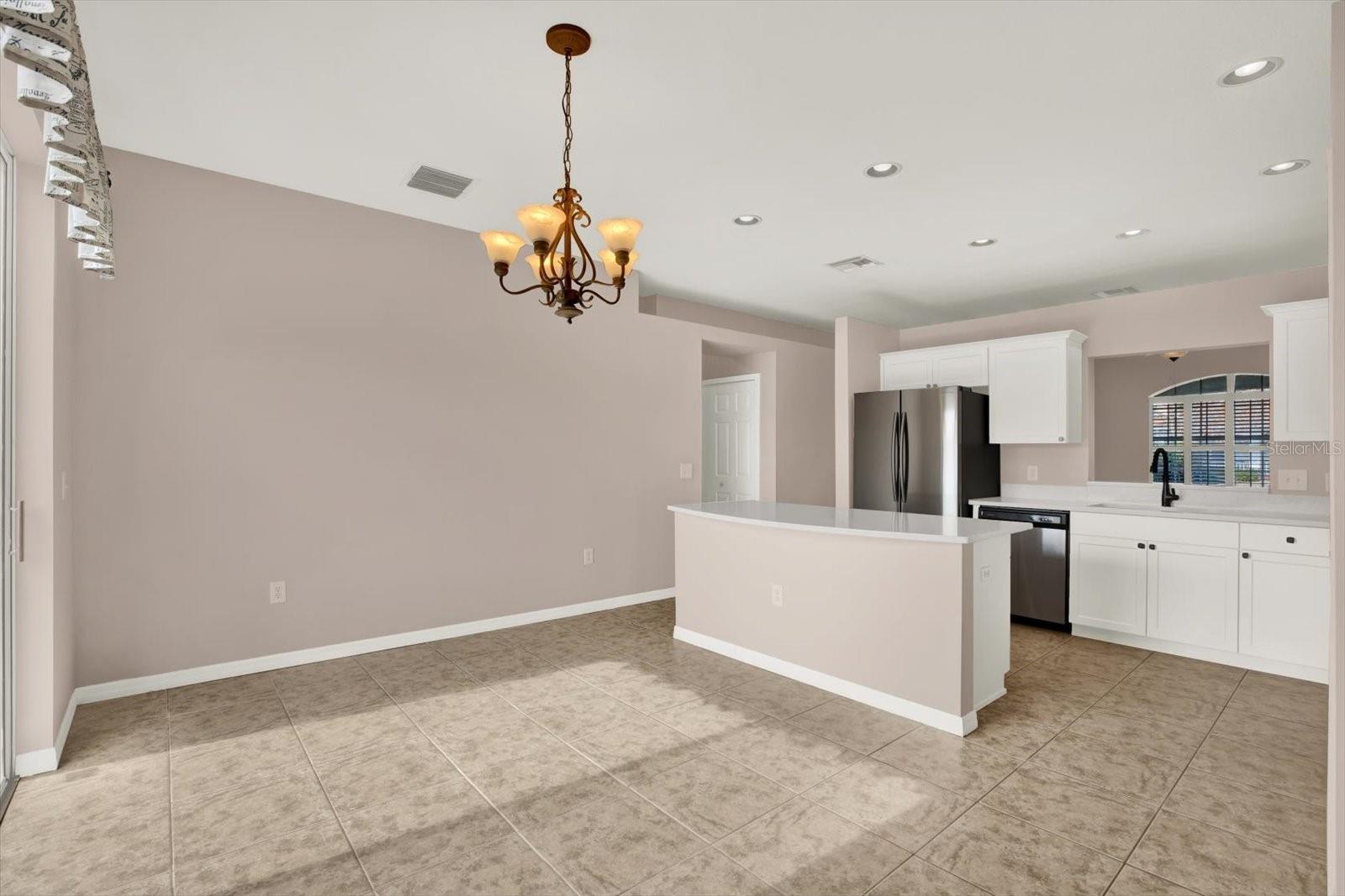 Listing photo id 7 for 14316 Holly Hammock Lane