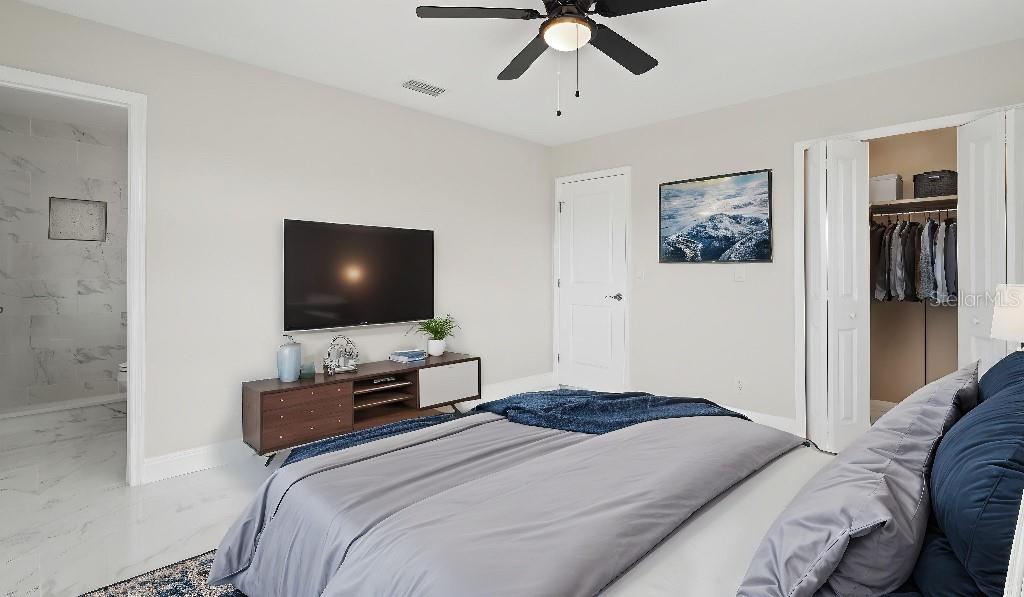 Image 49 of 50 For 1024 Spindle Palm Way