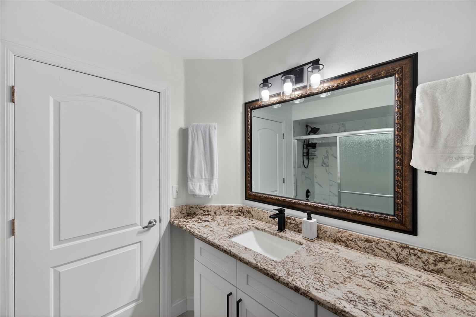 Image 18 of 61 For 3051 Brookfield Lane