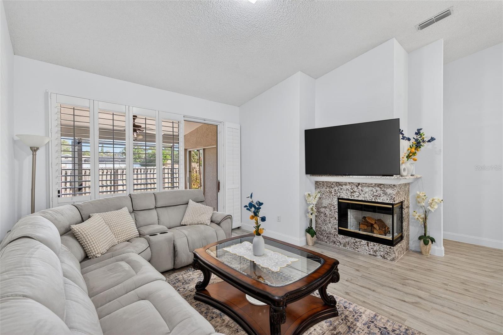 Image 20 of 61 For 3051 Brookfield Lane