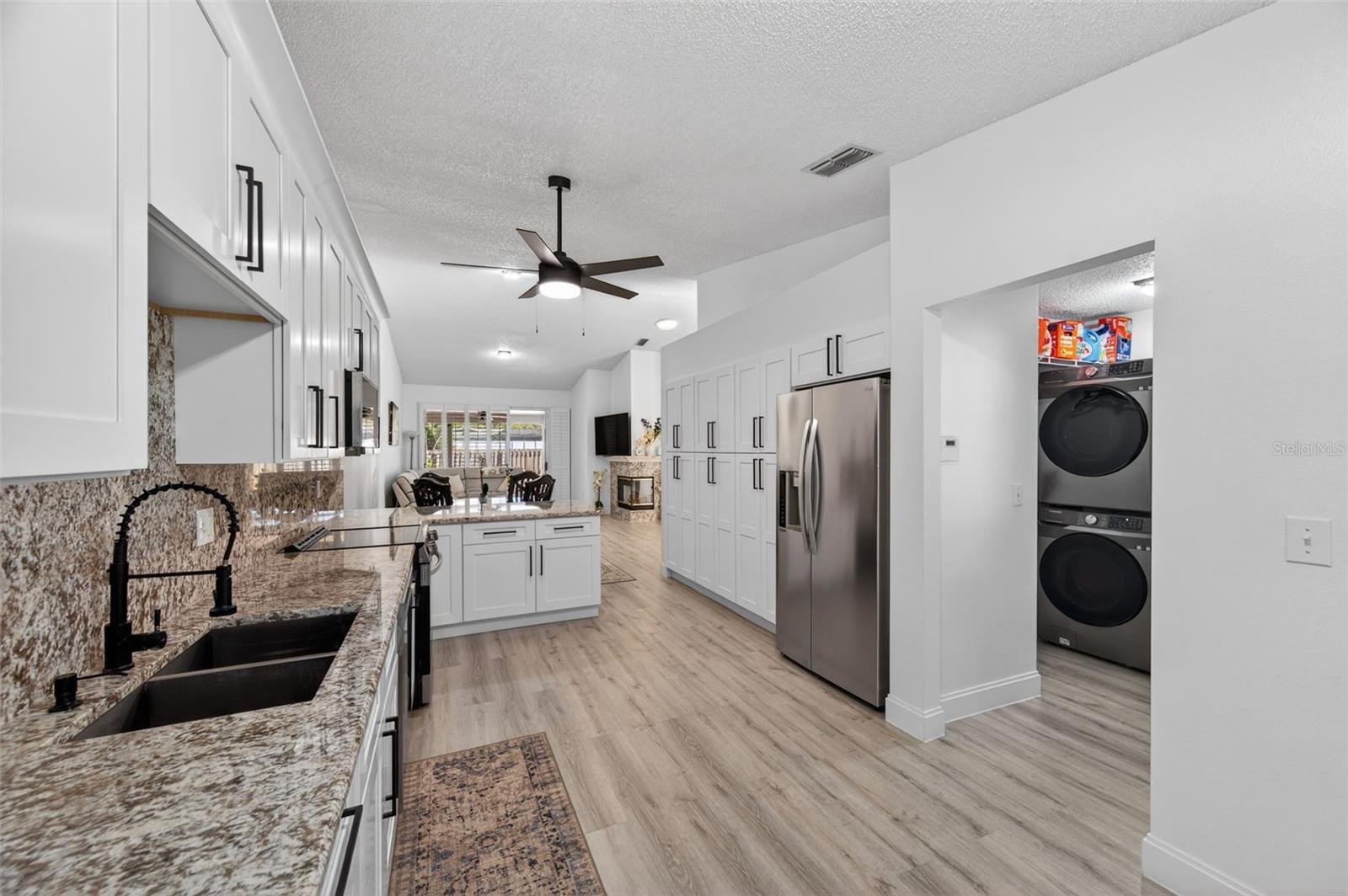 Image 30 of 61 For 3051 Brookfield Lane