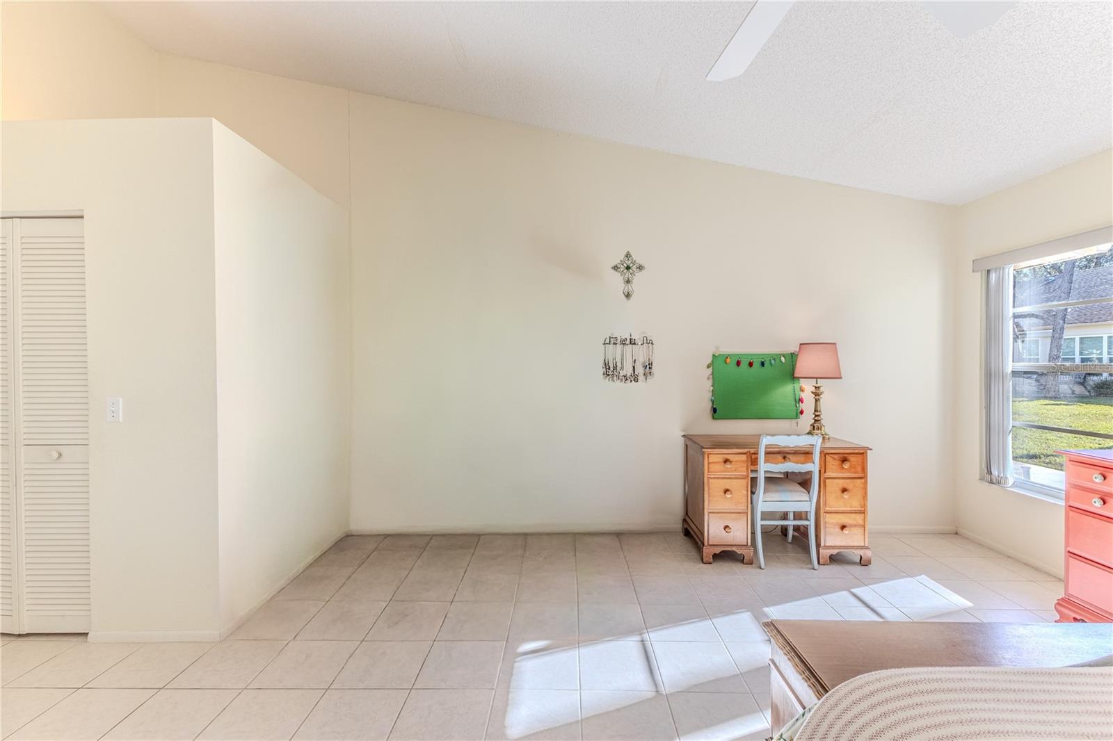 Image 27 of 53 For 3096 Appleblossom Trail