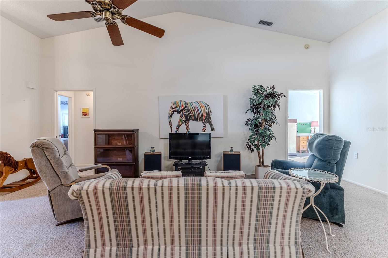 Image 8 of 53 For 3096 Appleblossom Trail