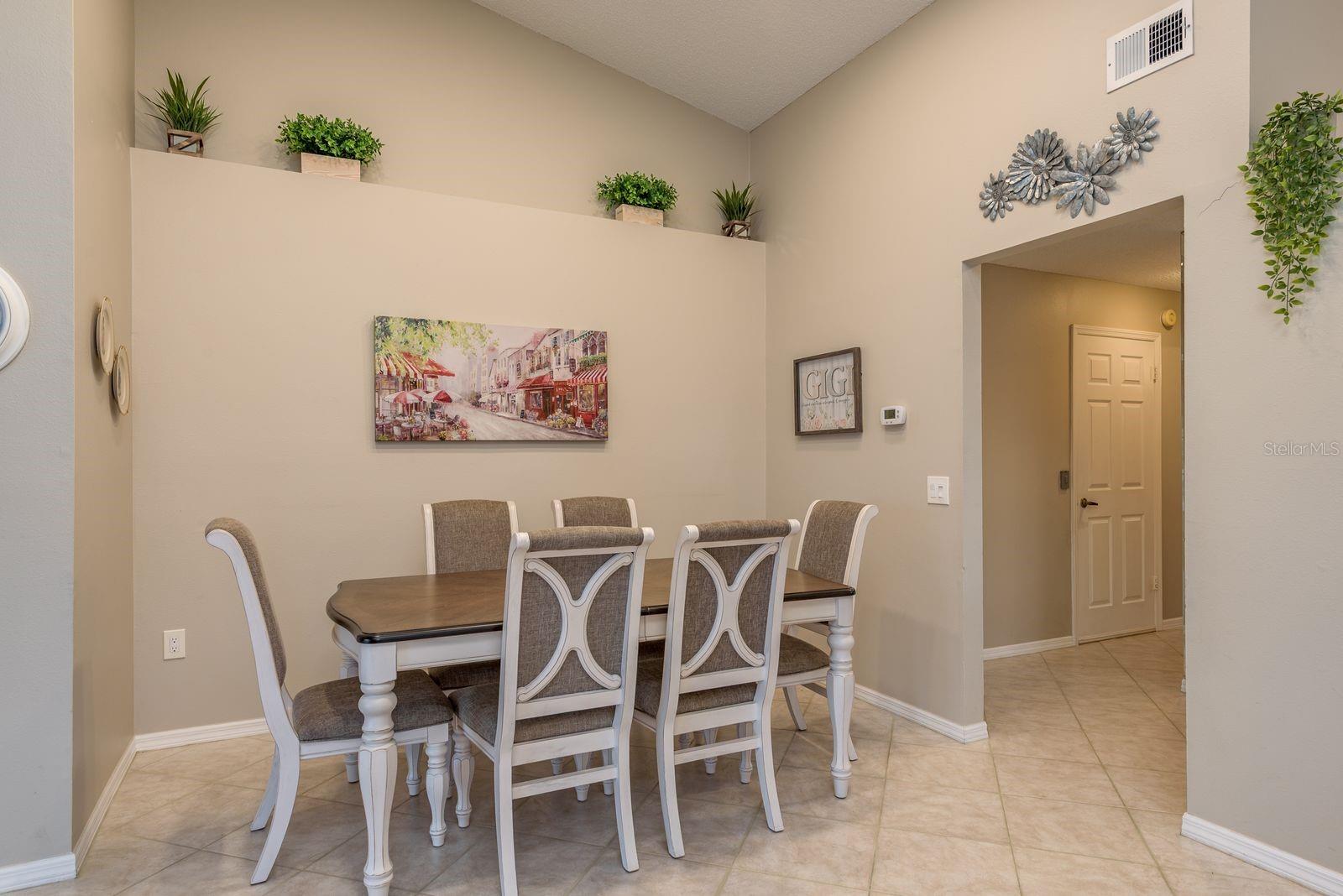 Image 20 of 43 For 4249 Boston Circle