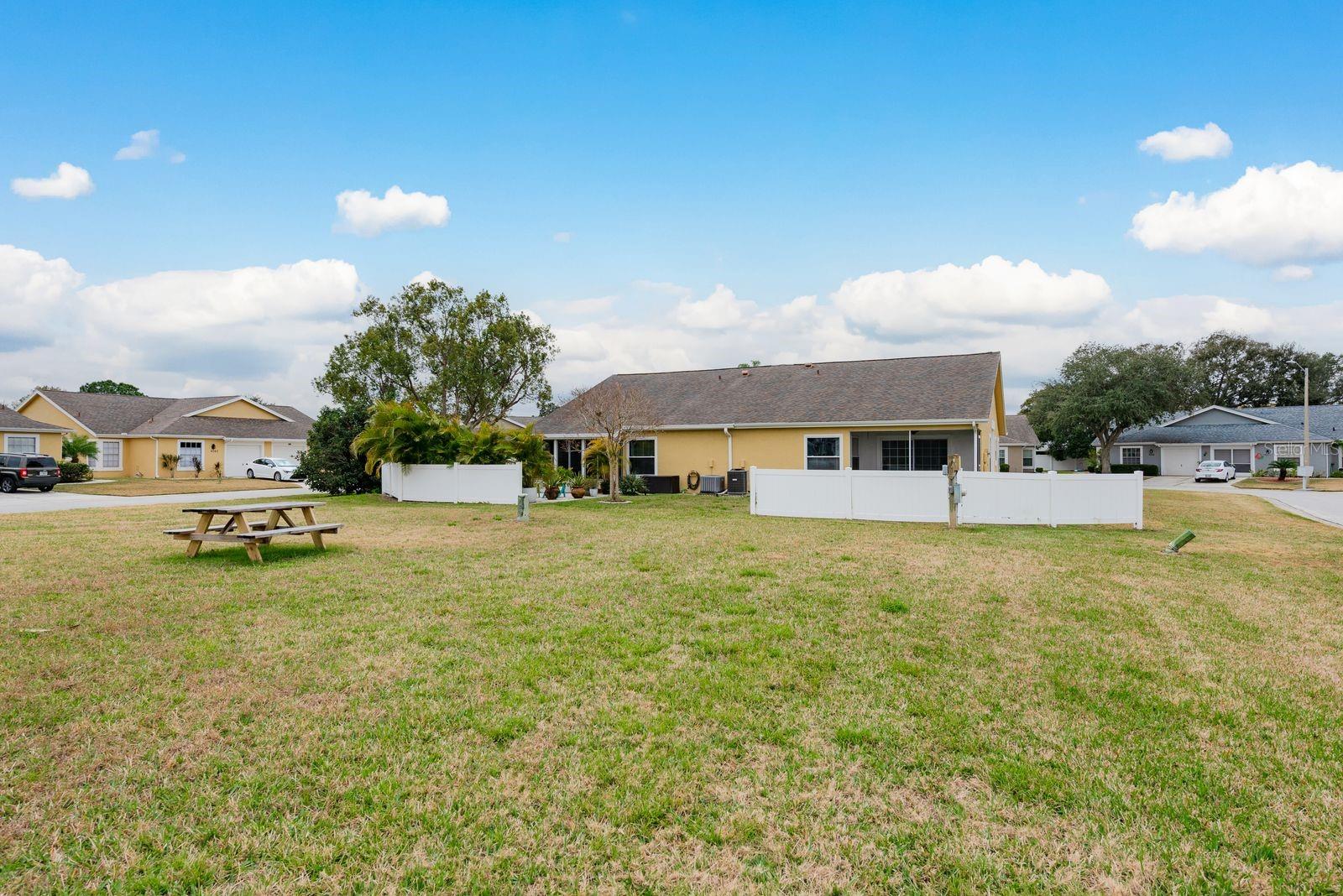 Image 33 of 43 For 4249 Boston Circle