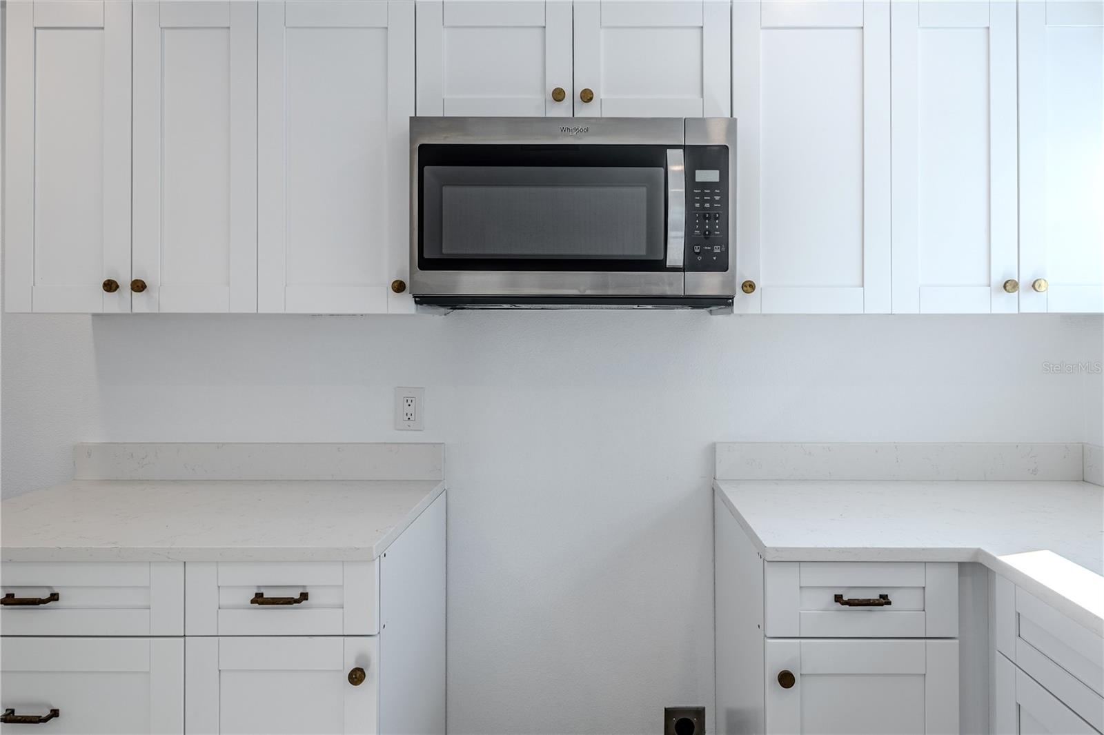 Image 29 of 70 For 3387 Minnow Creek Drive