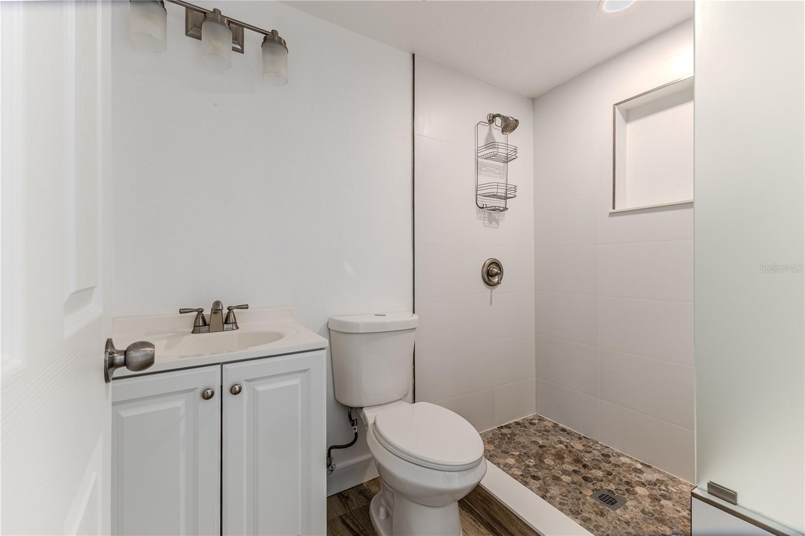 Image 46 of 70 For 3387 Minnow Creek Drive