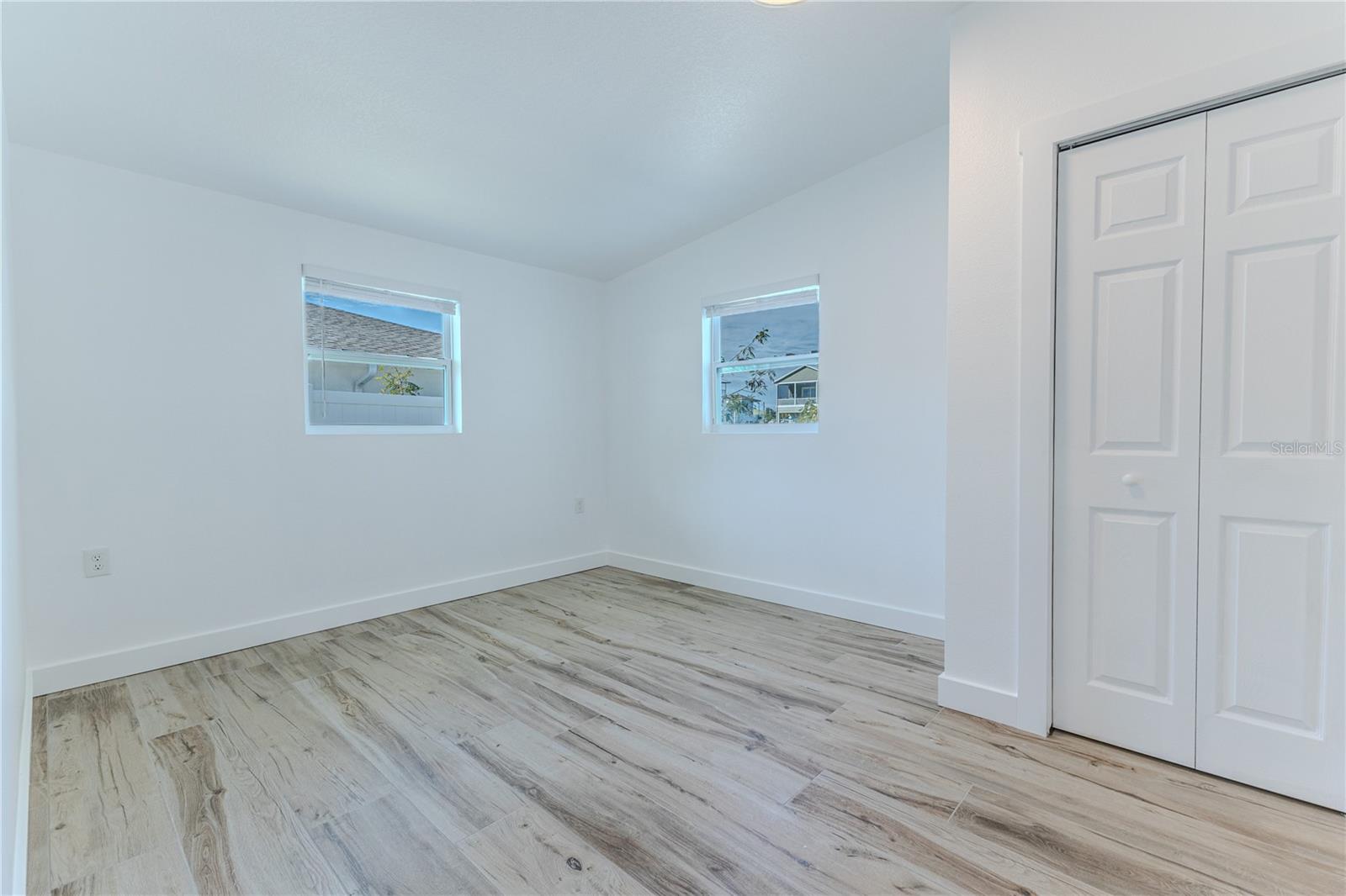 Image 49 of 70 For 3387 Minnow Creek Drive