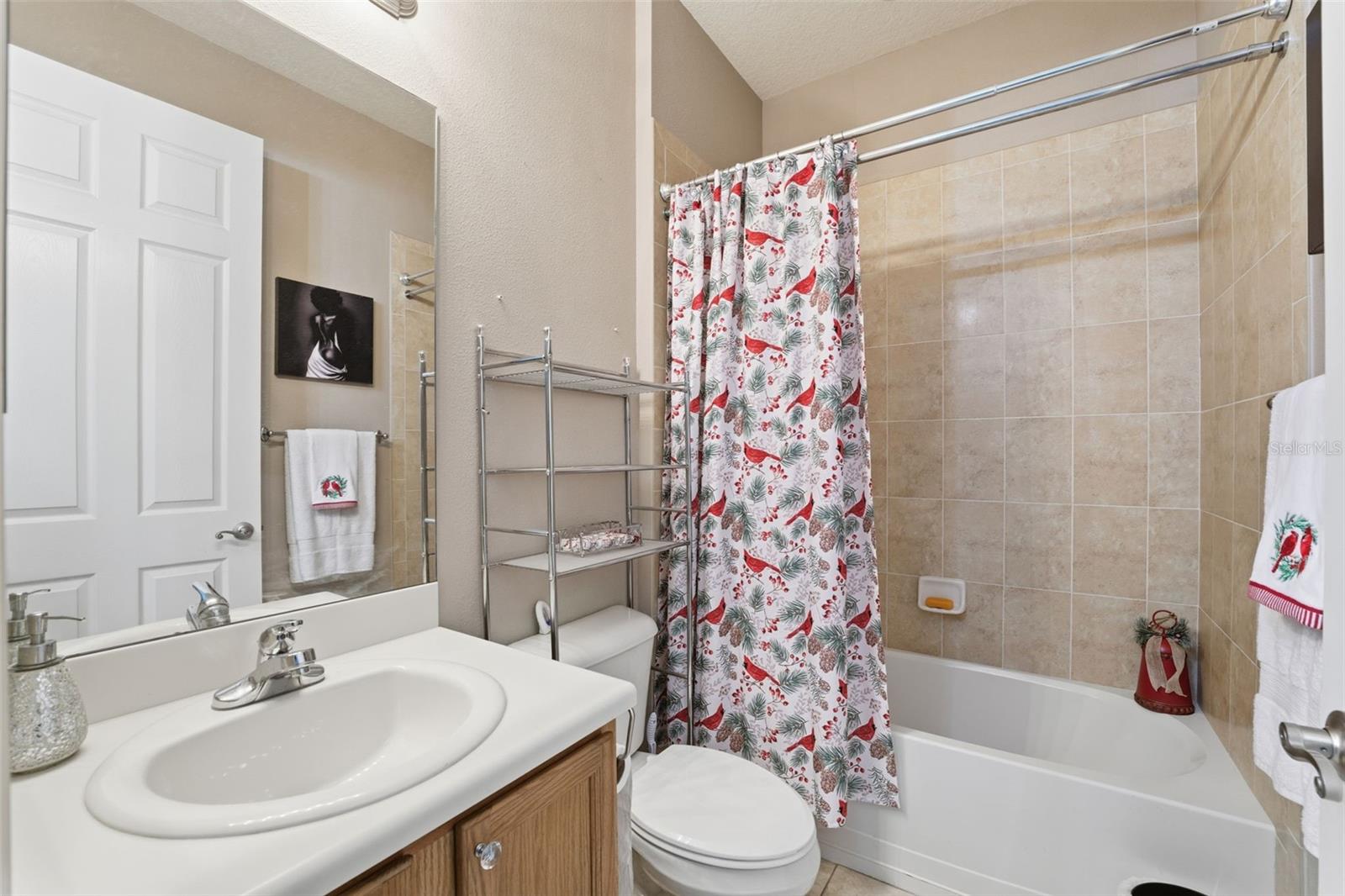 Image 17 of 29 For 1733 Caroline Path