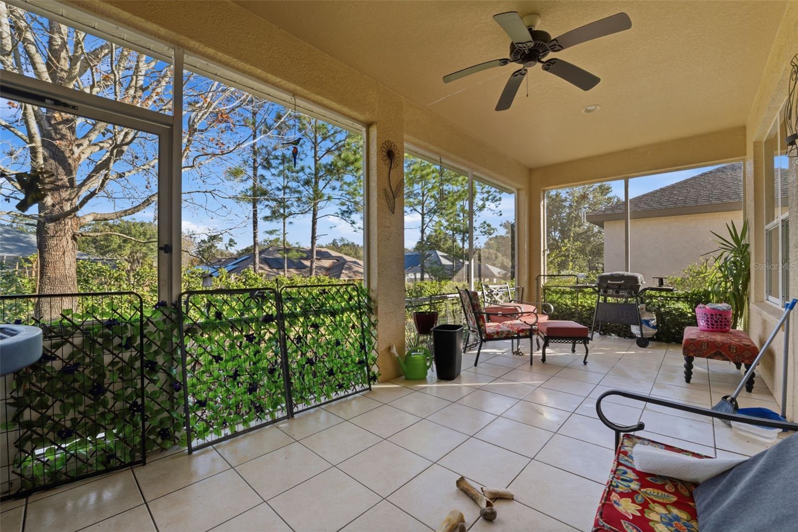 Image 19 of 29 For 1733 Caroline Path