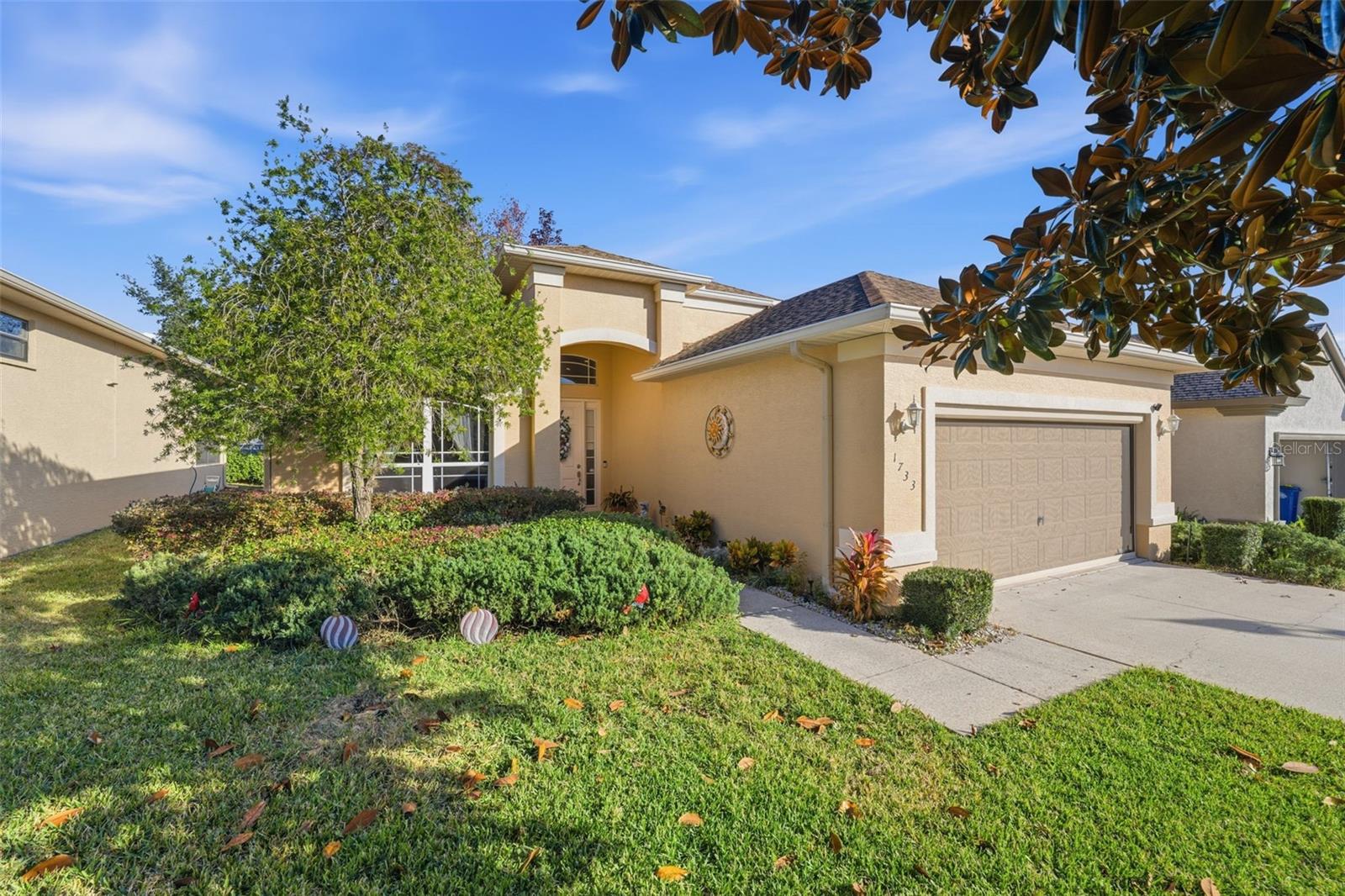 Image 24 of 29 For 1733 Caroline Path