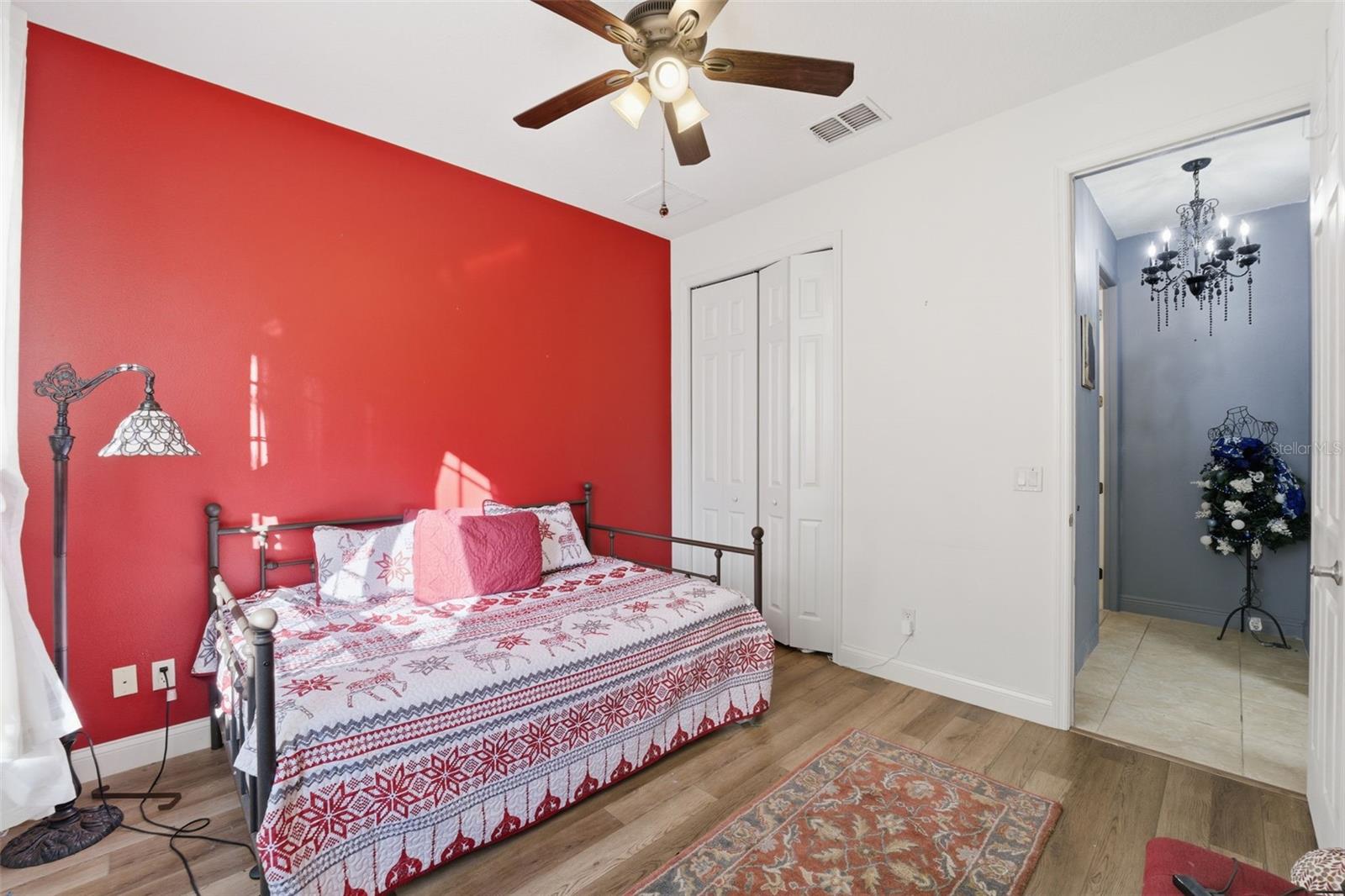 Image 29 of 29 For 1733 Caroline Path