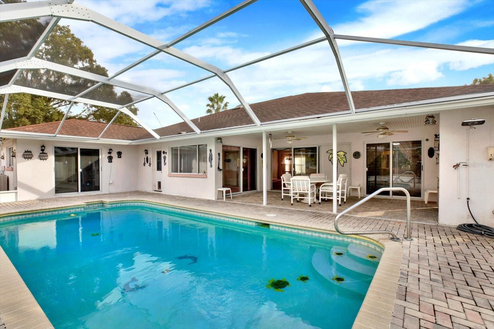 Image 15 of 42 For 6118 Nardello Avenue