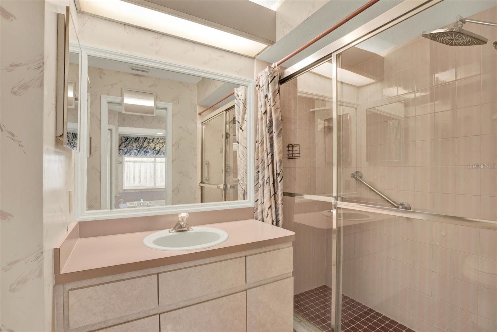 Image 27 of 42 For 6118 Nardello Avenue