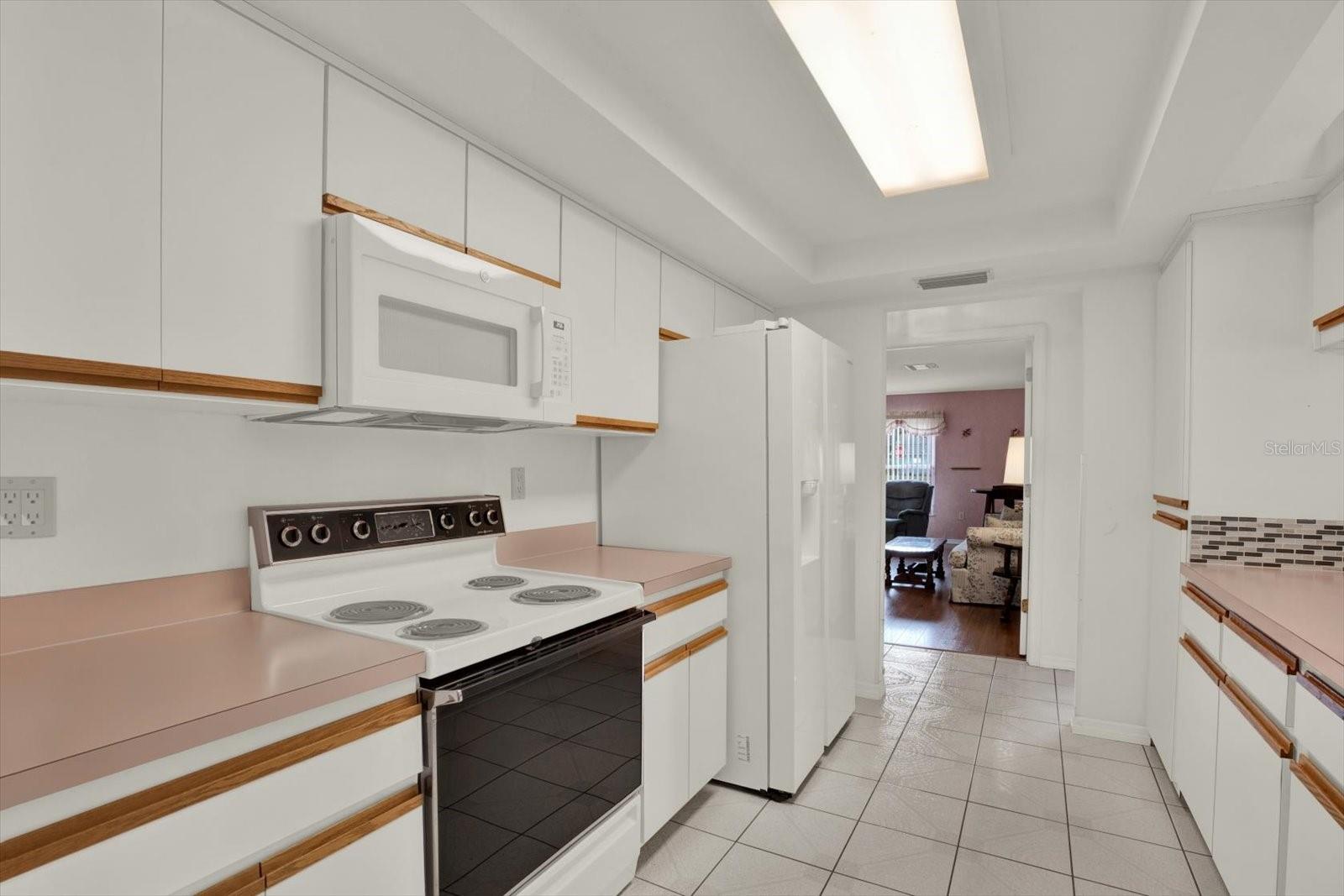 Image 35 of 42 For 6118 Nardello Avenue