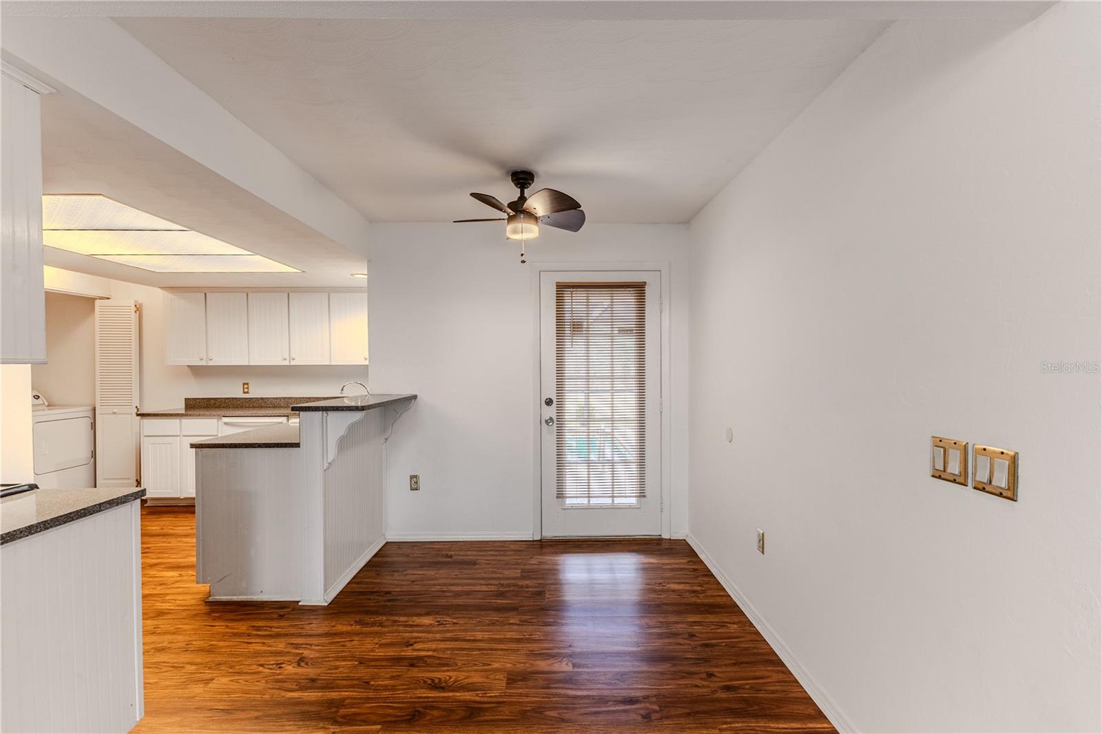 Image 9 of 38 For 9069 Jena Road