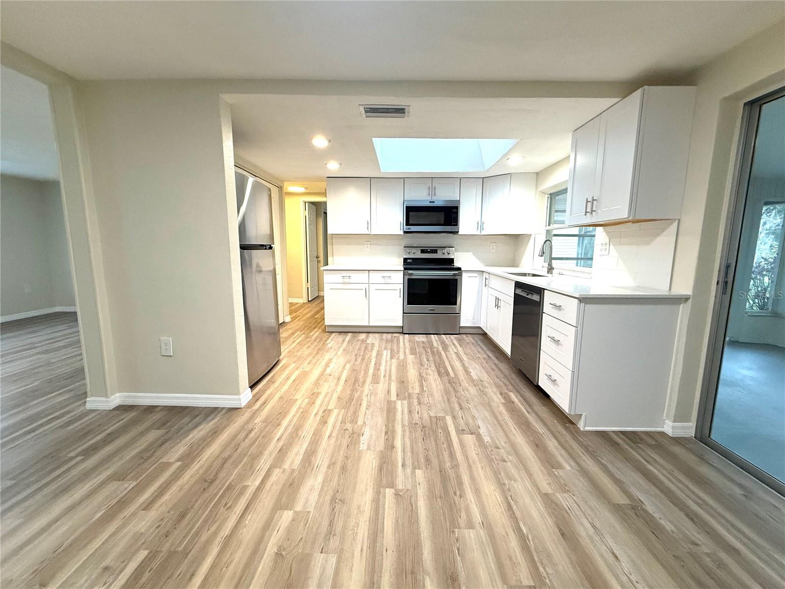 Image 10 of 29 For 7730 Cherrytree Lane