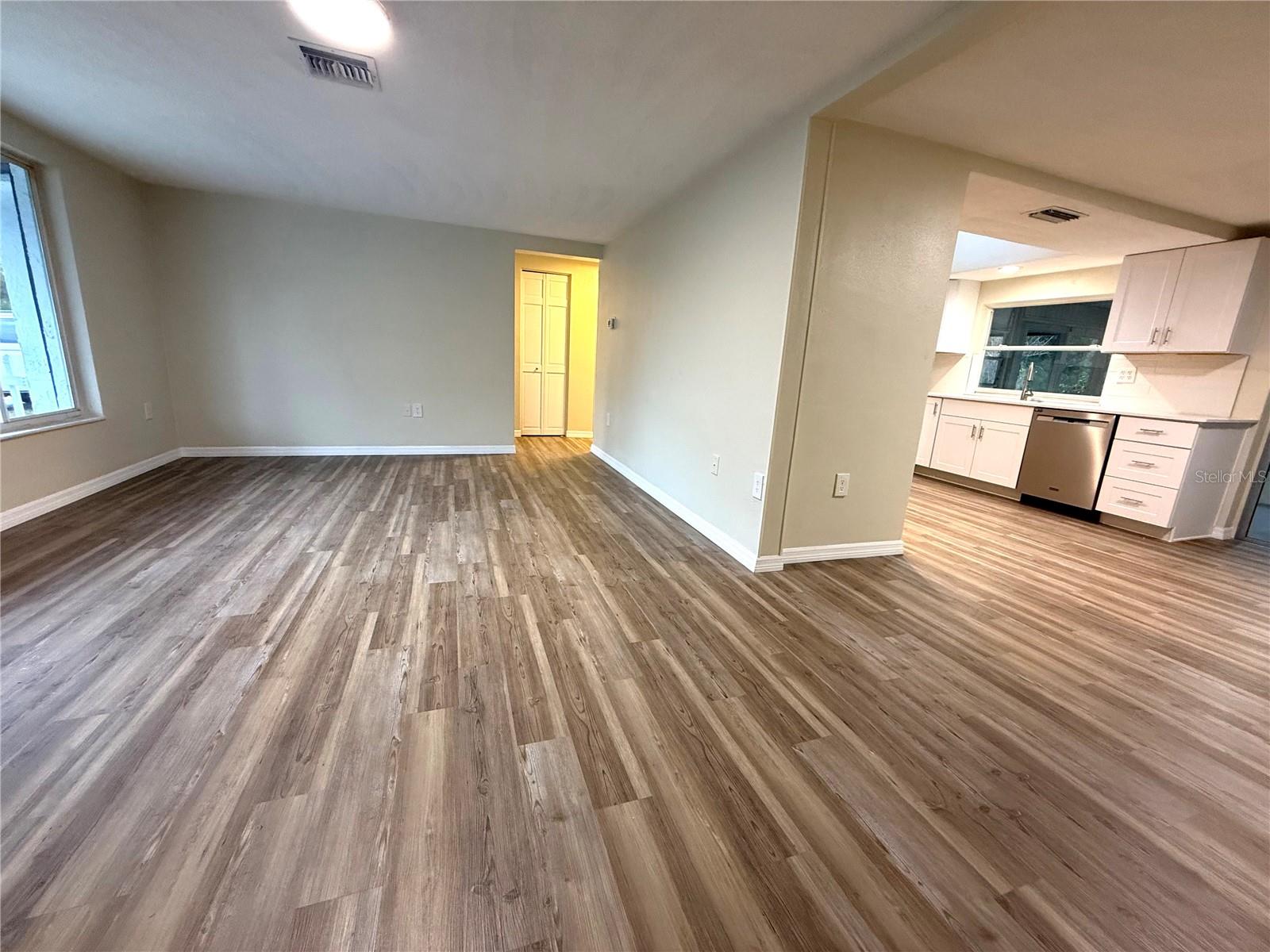 Image 22 of 29 For 7730 Cherrytree Lane