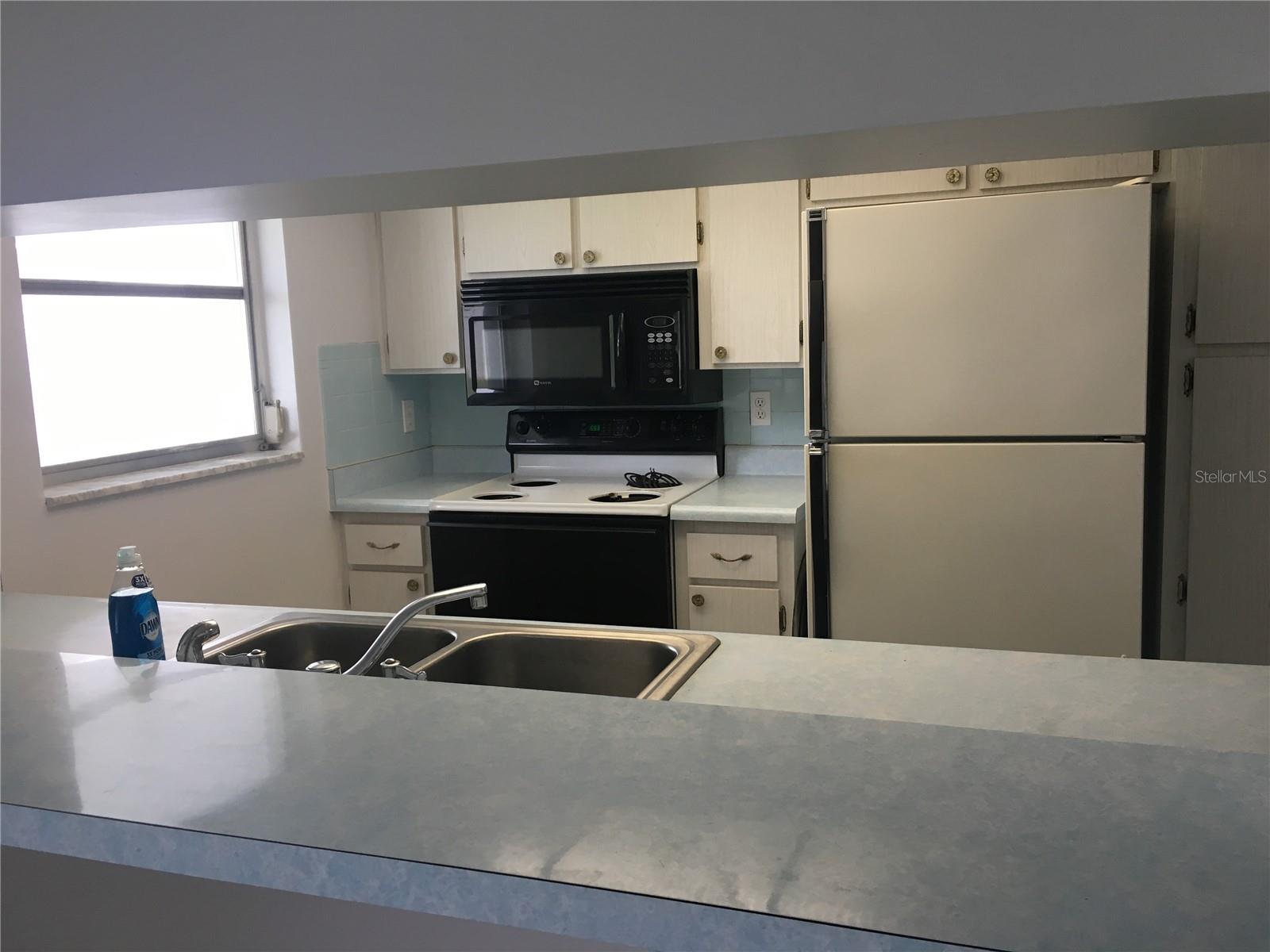 Image 10 of 17 For 3633 Cockatoo Drive