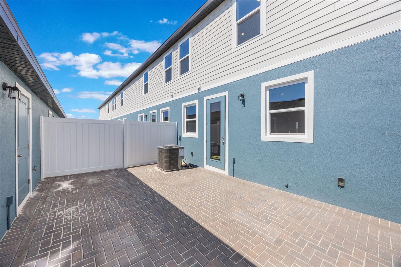 Image 11 of 18 For 691 Blissful Gardens Way