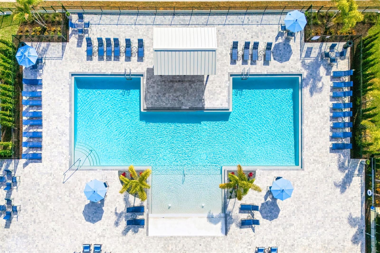 Image 13 of 18 For 691 Blissful Gardens Way