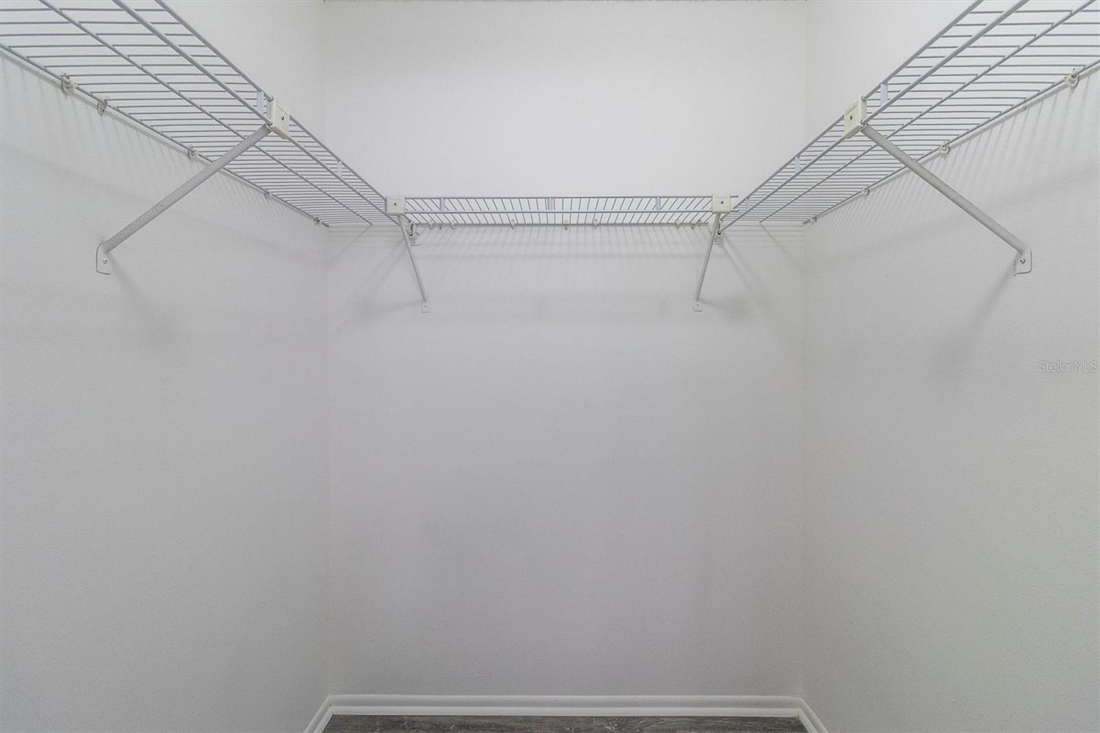 Image 13 of 55 For 8221 Sulky Court 1