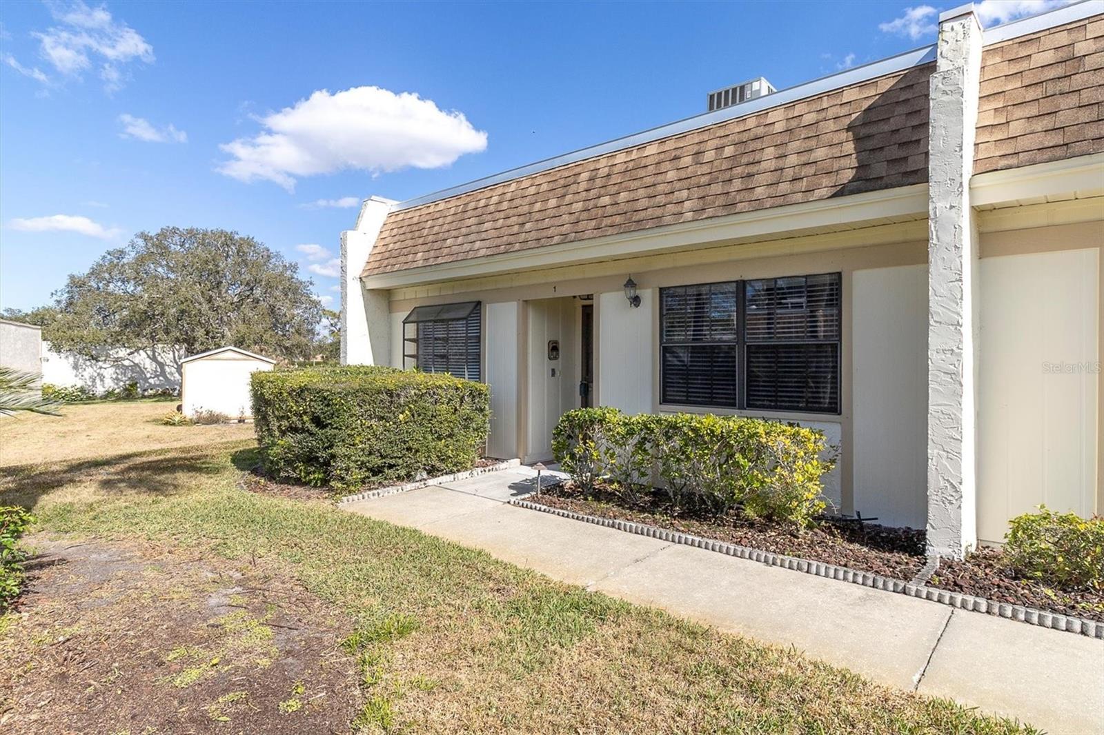 Image 27 of 55 For 8221 Sulky Court 1