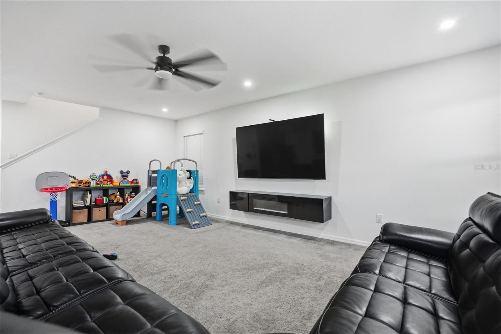 Image 21 of 57 For 13286 Pendleton Street