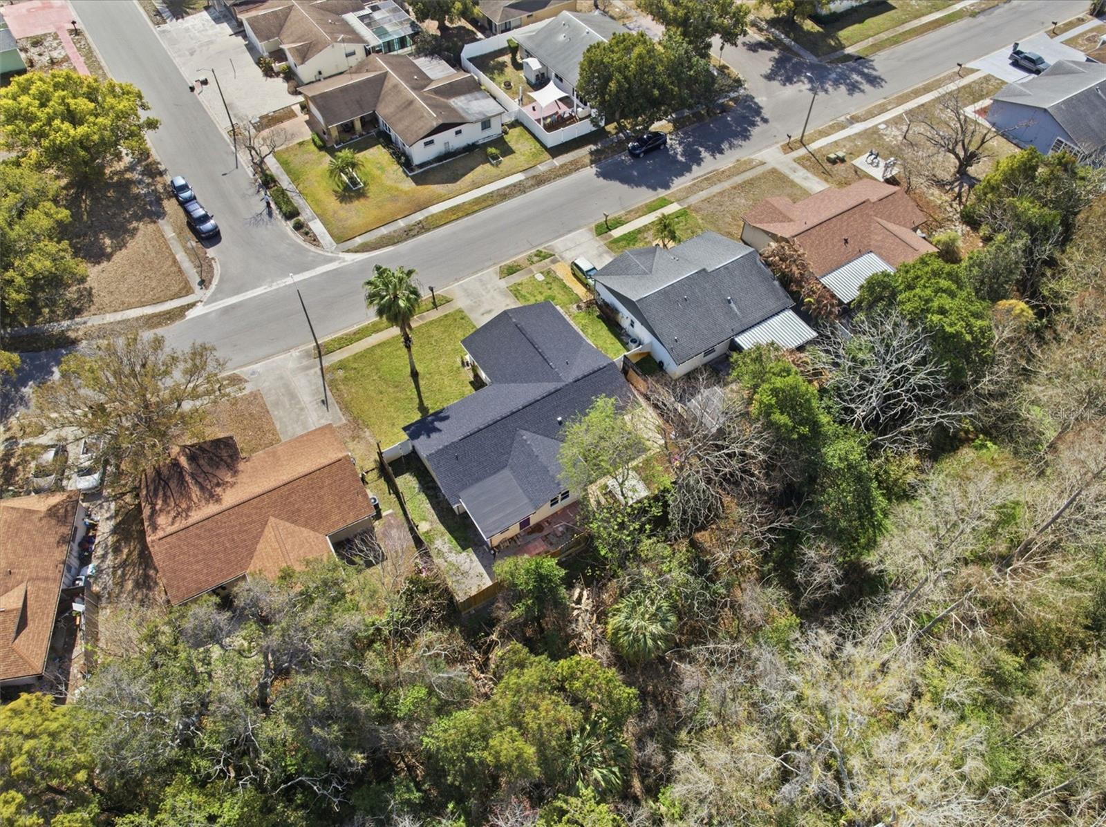 Listing photo id 34 for 11608 Fox Run