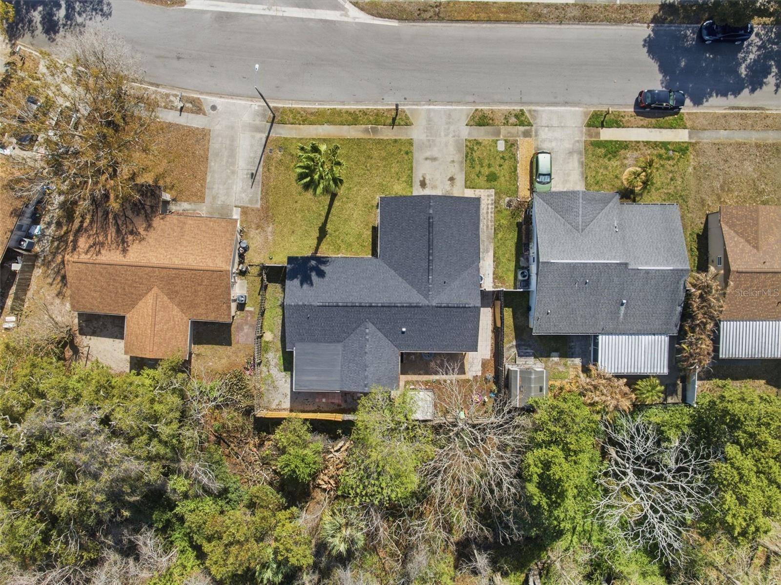 Listing photo id 35 for 11608 Fox Run