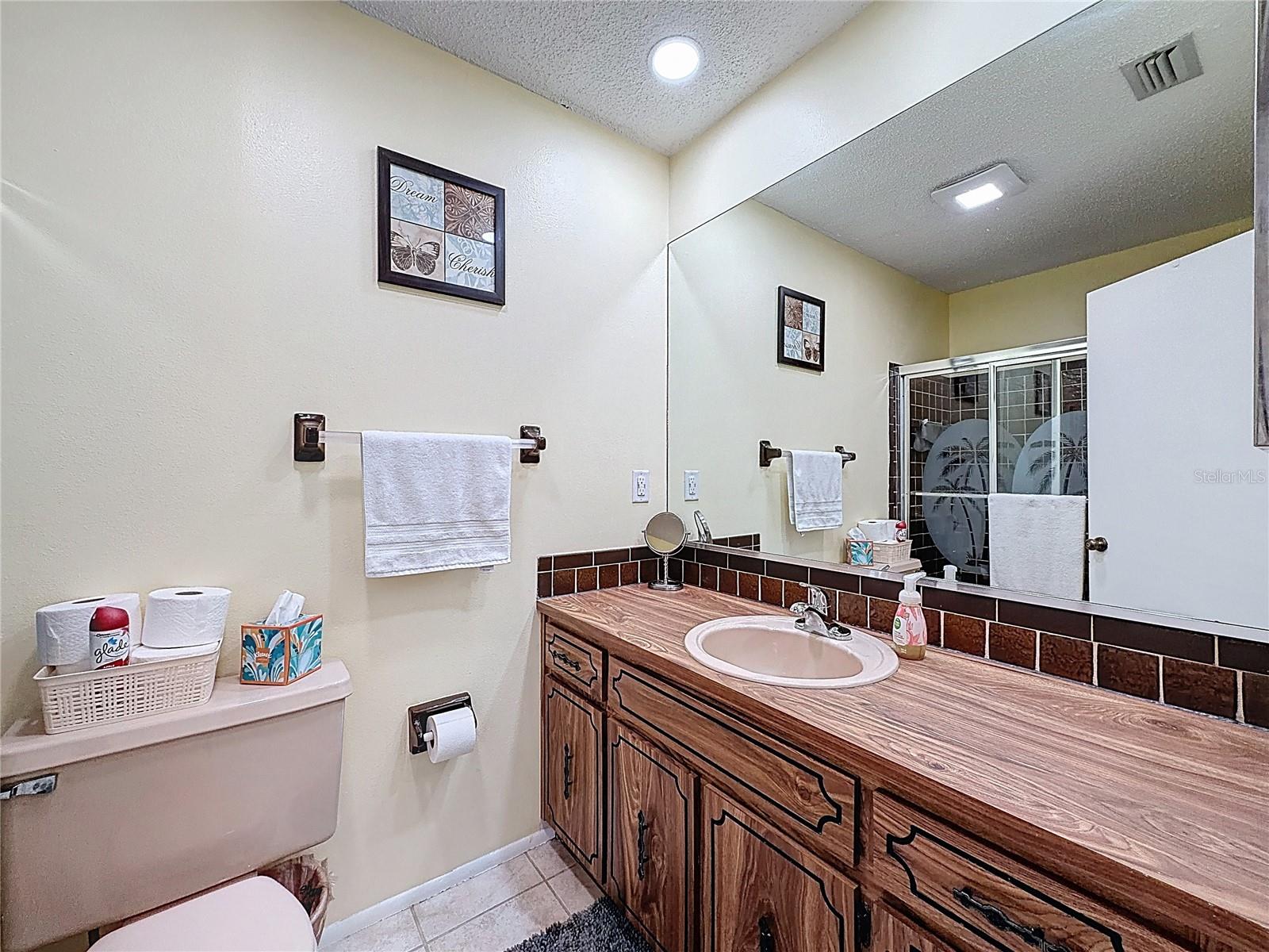 Image 24 of 34 For 9961 Eagles Point Circle 4