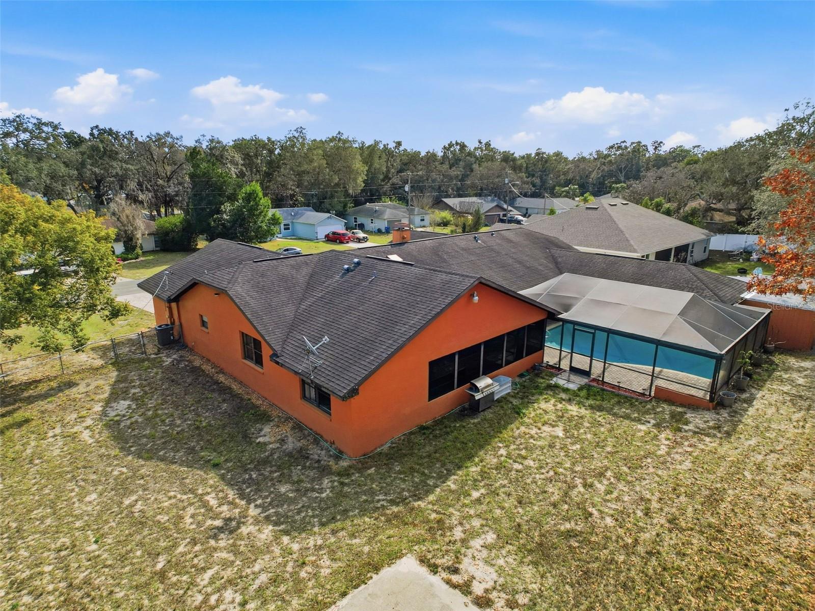 Image 3 of 50 For 4289 Castle Avenue