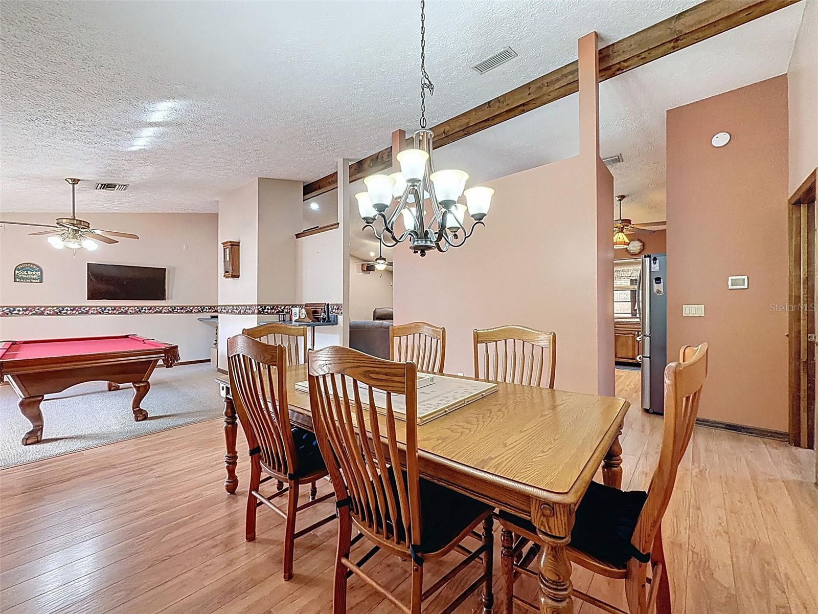 Image 6 of 50 For 4289 Castle Avenue